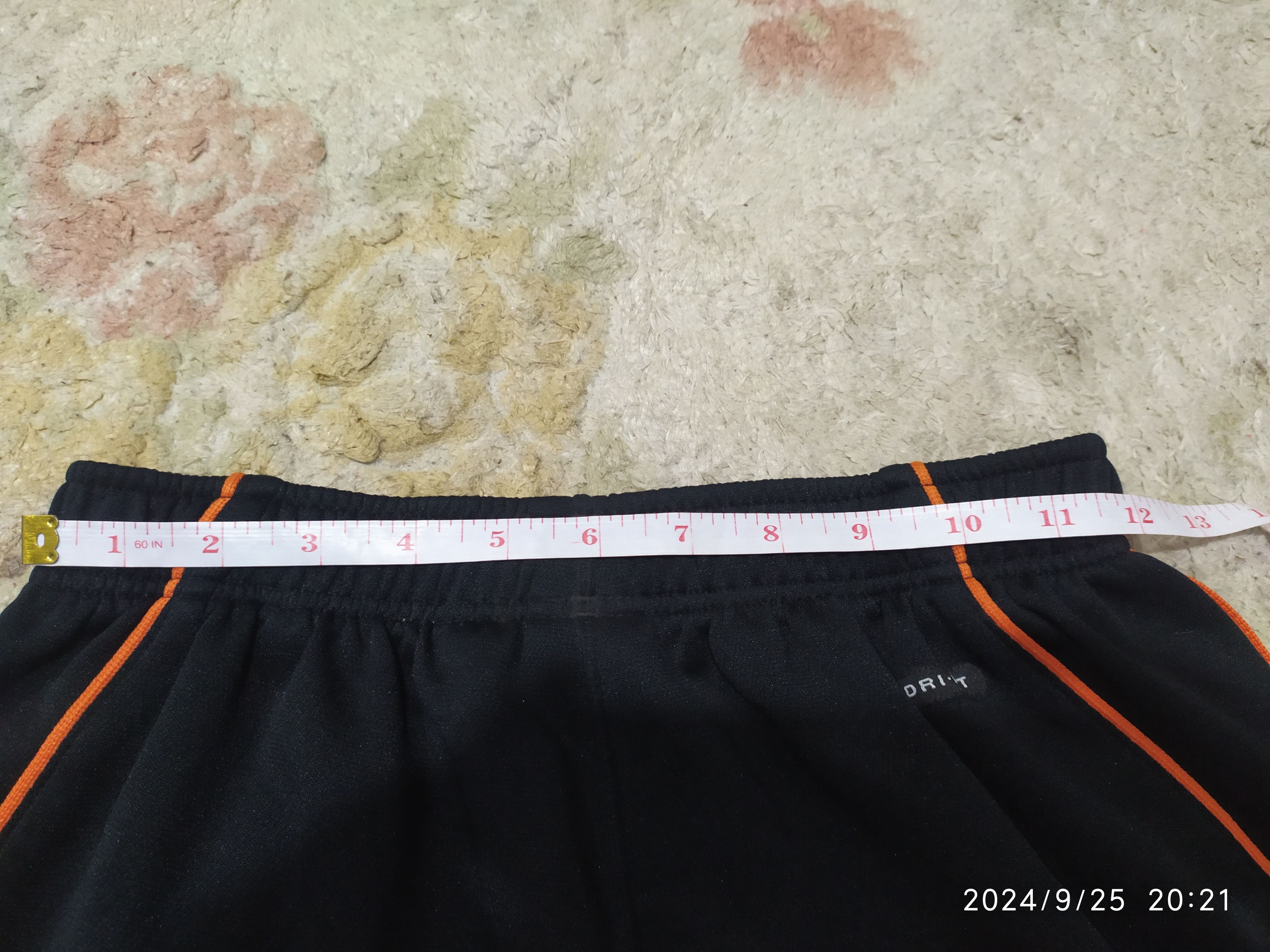 Nike × Vintage Vintage Nike short pants Size US 30 / EU 46 - 11 Thumbnail