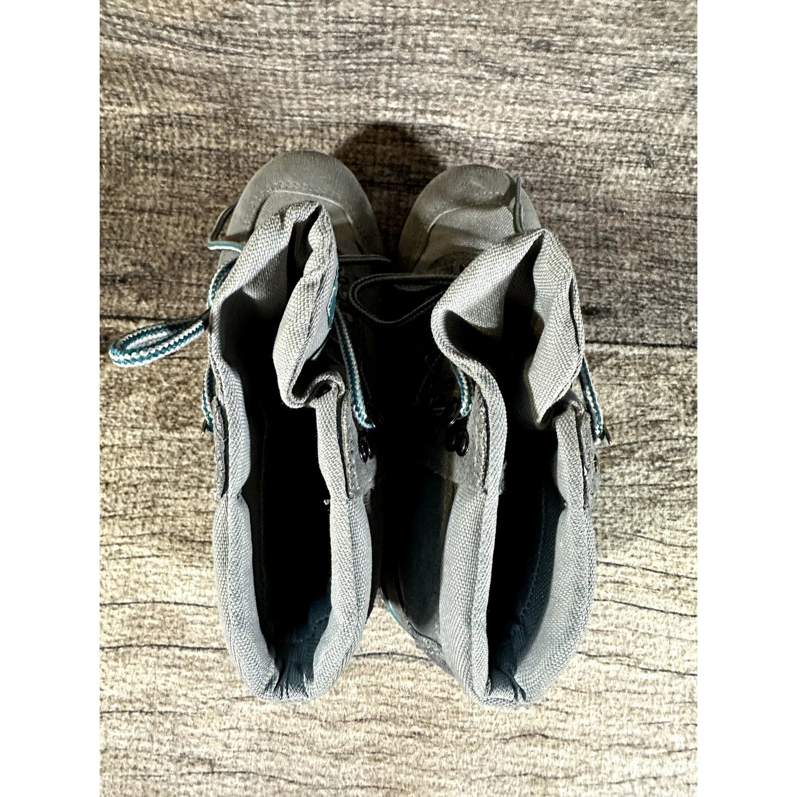 Vasque Vasque Clarion GoreTex Hiking Suede Boots 7567-1 Womens 8.5 Size US 8.5 / IT 38.5 - 4 Thumbnail