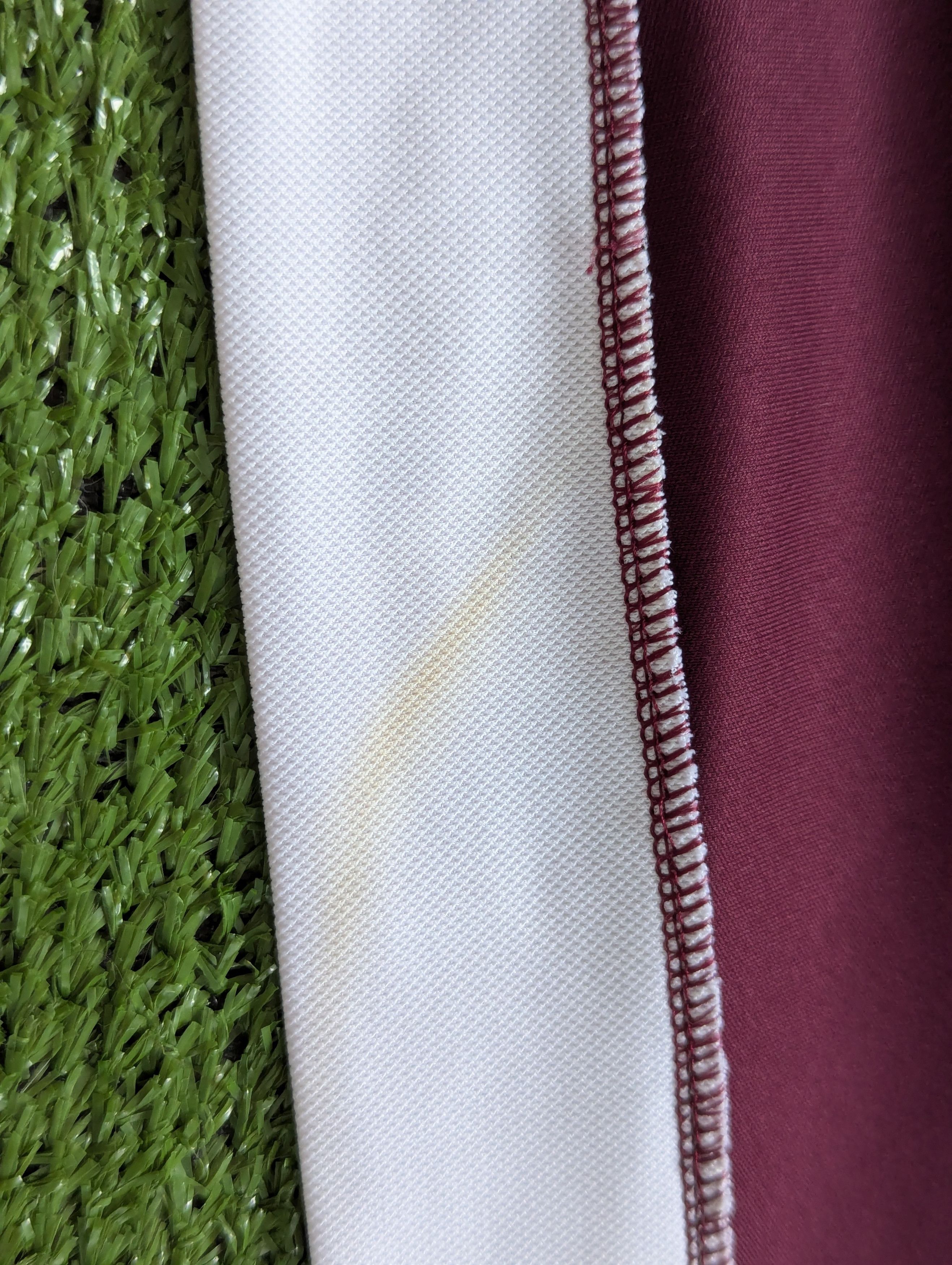 Umbro HEART OF MIDLOTHIAN 2018/2019 HOME FOOTBALL NAISMITH #14 Size US XL / EU 56 / 4 - 11 Thumbnail
