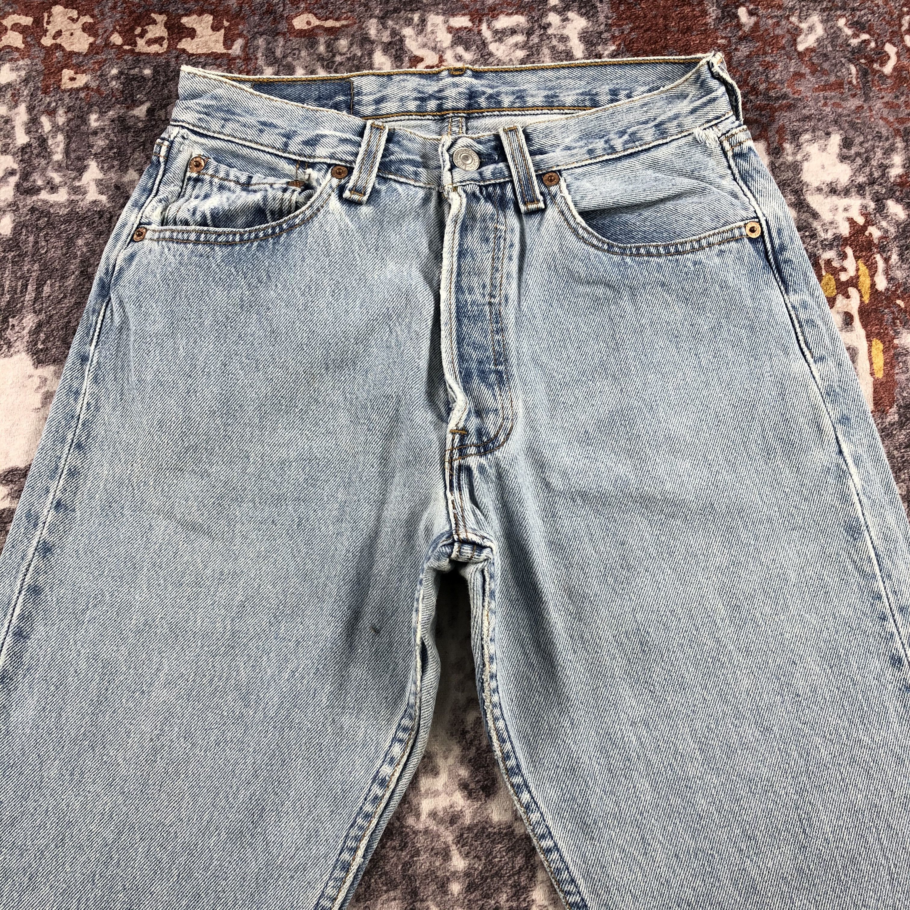 Levi's Vintage 90s Light Wash Levis 501 Jeans-JM2609 Size US 27 - 3 Thumbnail