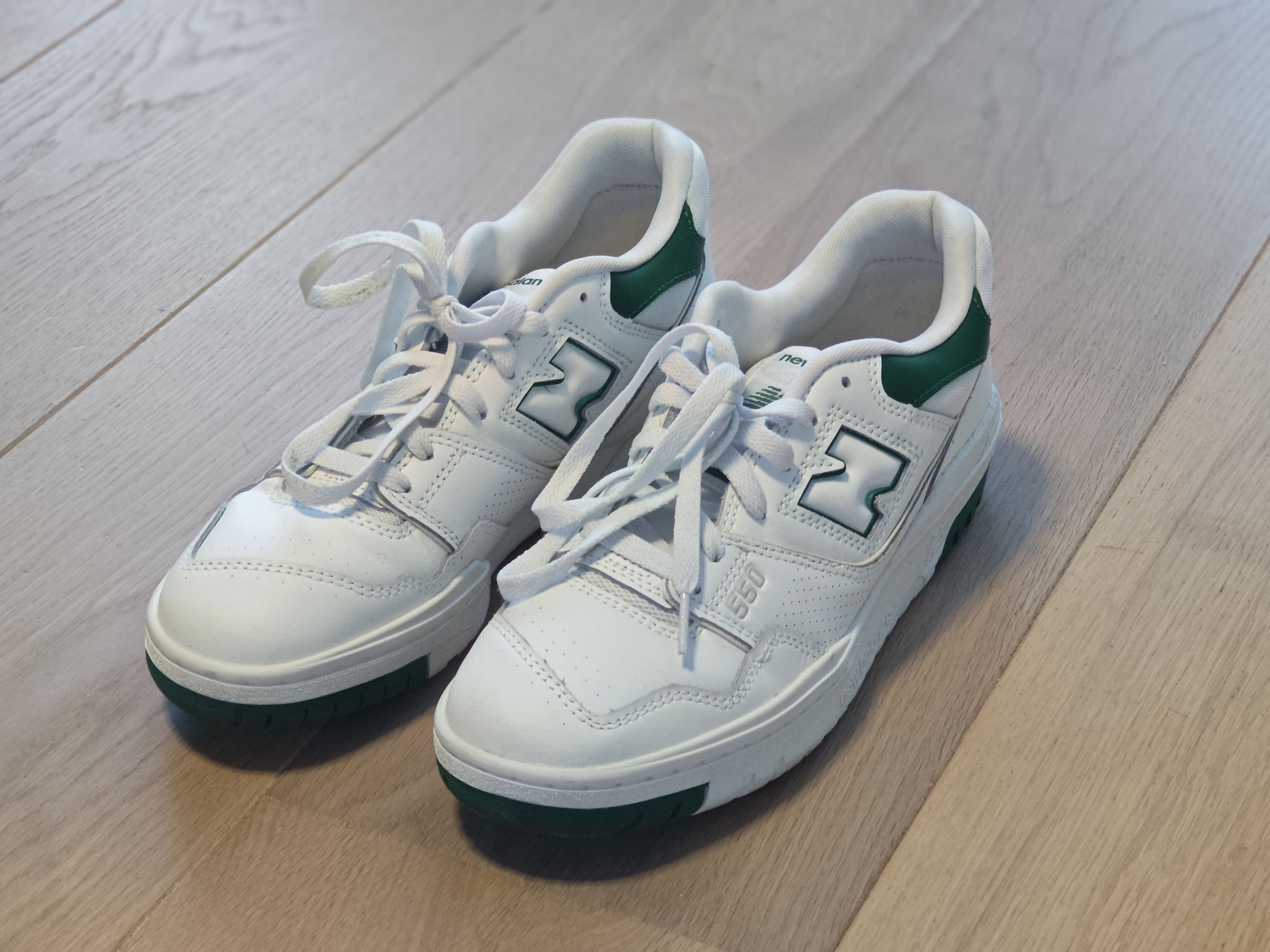 New Balance New Balance 550 New | White/Green Size US 10 / IT 40 - 1 Thumbnail