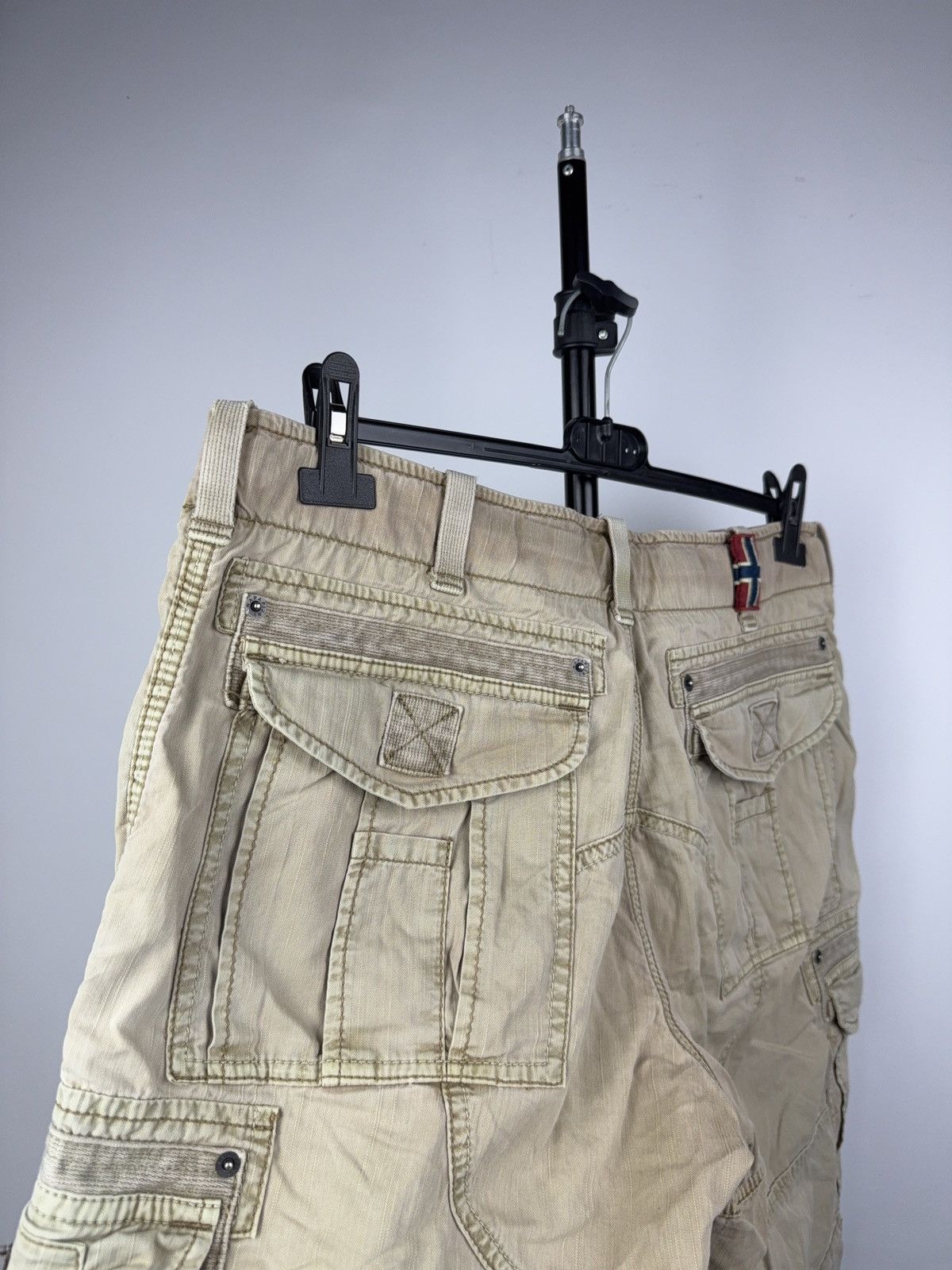 Napapijri Napapijri Cargo Utility Shorts Beige Cotton Outdoor Style Size US 34 / EU 50 - 14 Thumbnail
