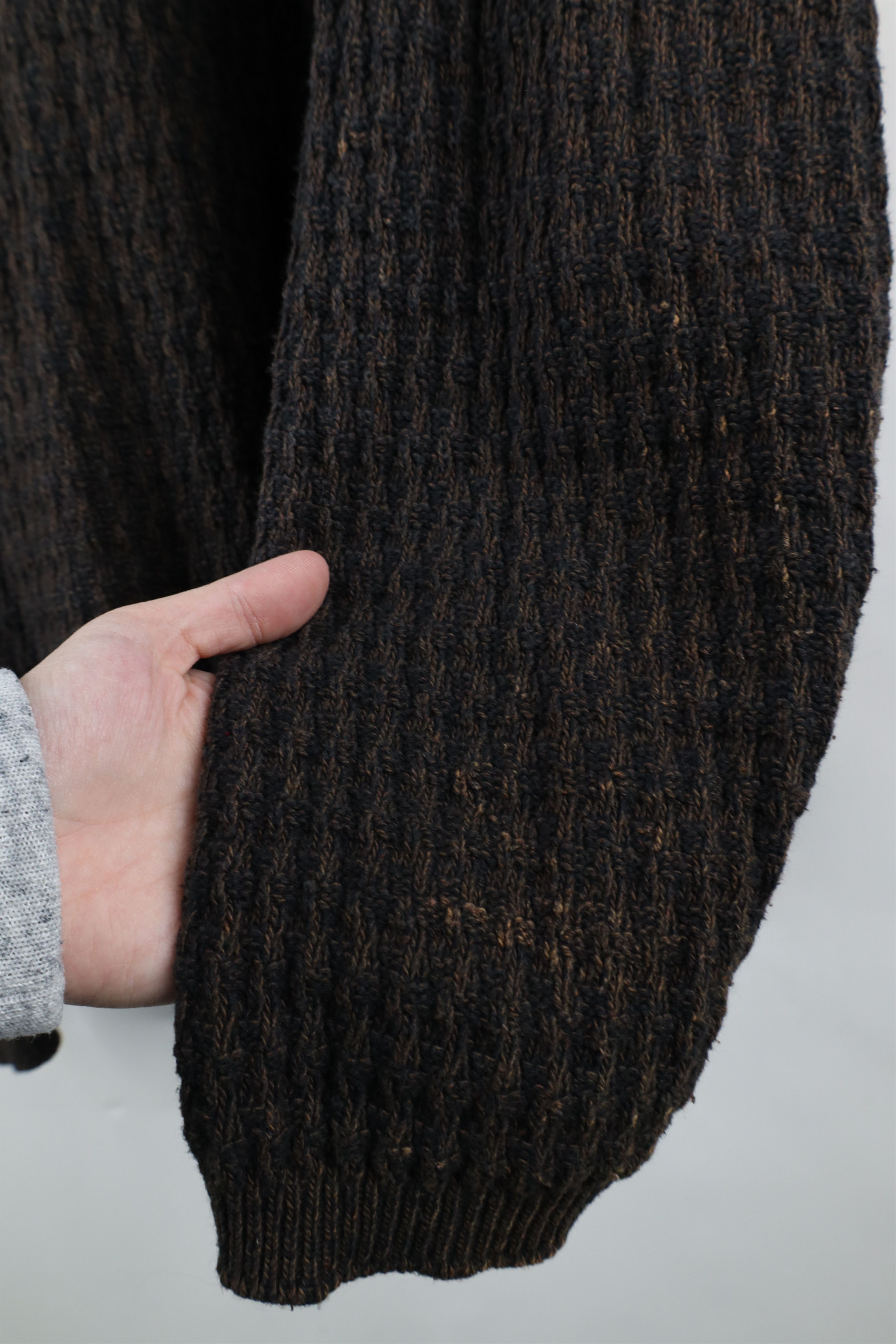 Vintage Vintage 90s Streetwear Framed Knit Henley Sweater Brown USA Size US L / EU 52-54 / 3 - 4 Thumbnail