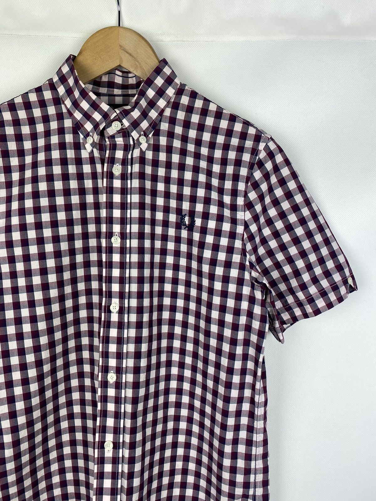 Fred Perry FP Fred Perry men’s short sleeve button up shirt size S Size US S / EU 44-46 / 1 - 5 Thumbnail