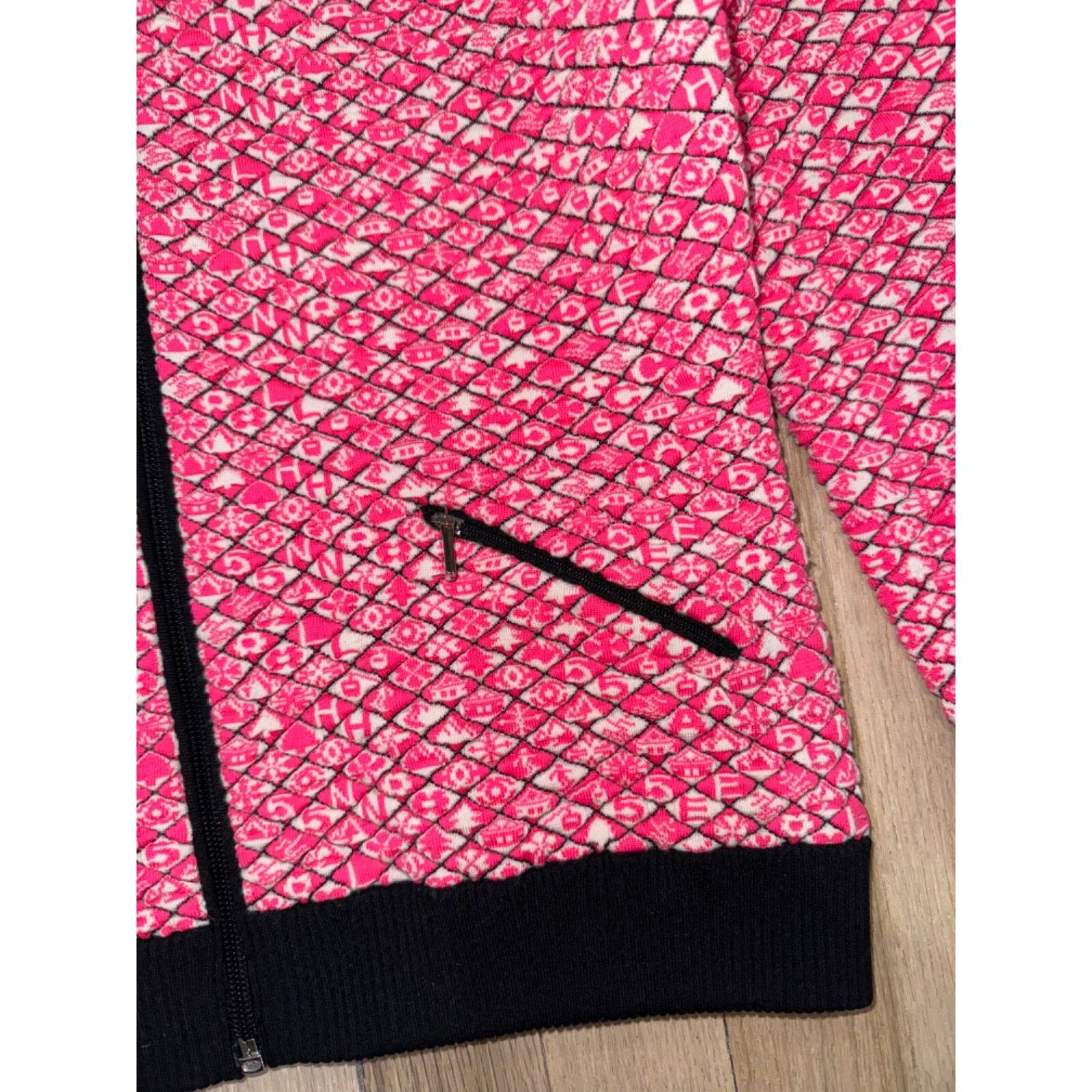 Chanel Chanel 19B Coco Neige Ski Pink Quilted Black Logo Wool Size XS / US 0-2 / IT 36-38 - 10 Thumbnail