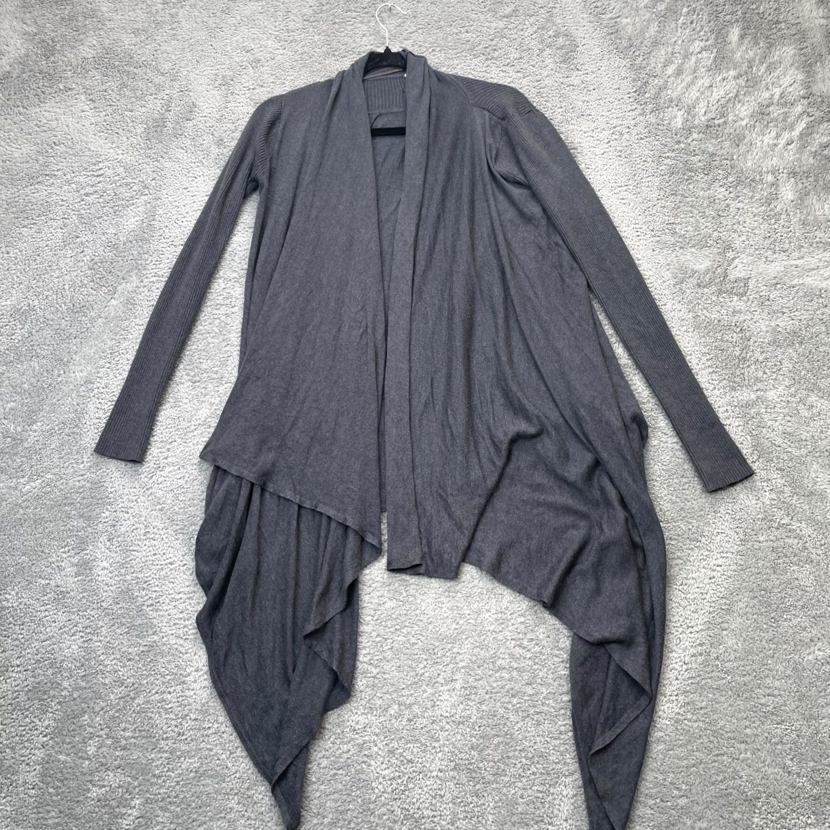 Lululemon Lululemon Sweater Cardigan Womens Medium Gray Open Knit Relaxed Logo Open Cardigan Casual City 90s? Size M / US 6-8 / IT 42-44 - 2 Thumbnail