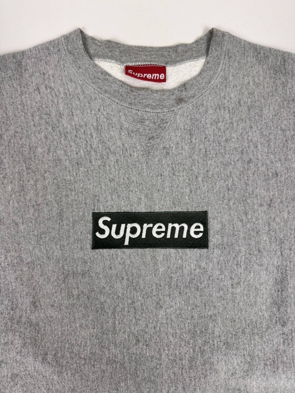 Supreme Supreme Olive on Grey Box Logo Crewneck 1997 Size US L / EU 52-54 / 3 - 1 Thumbnail
