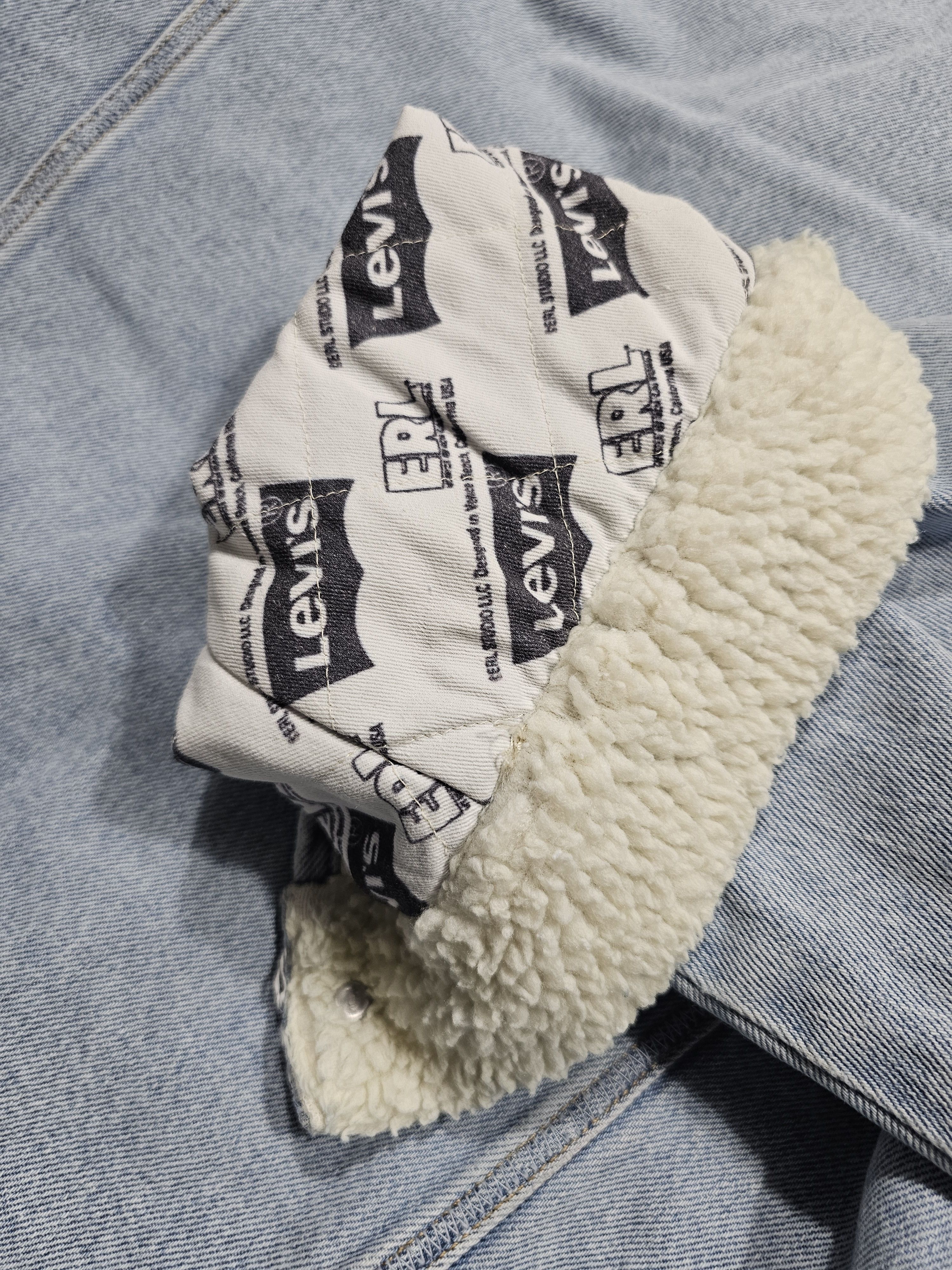 ERL × Levi's NWT Levi's x ERL Denim Sherpa Trucker Jacket Size L Size US L / EU 52-54 / 3 - 12 Thumbnail