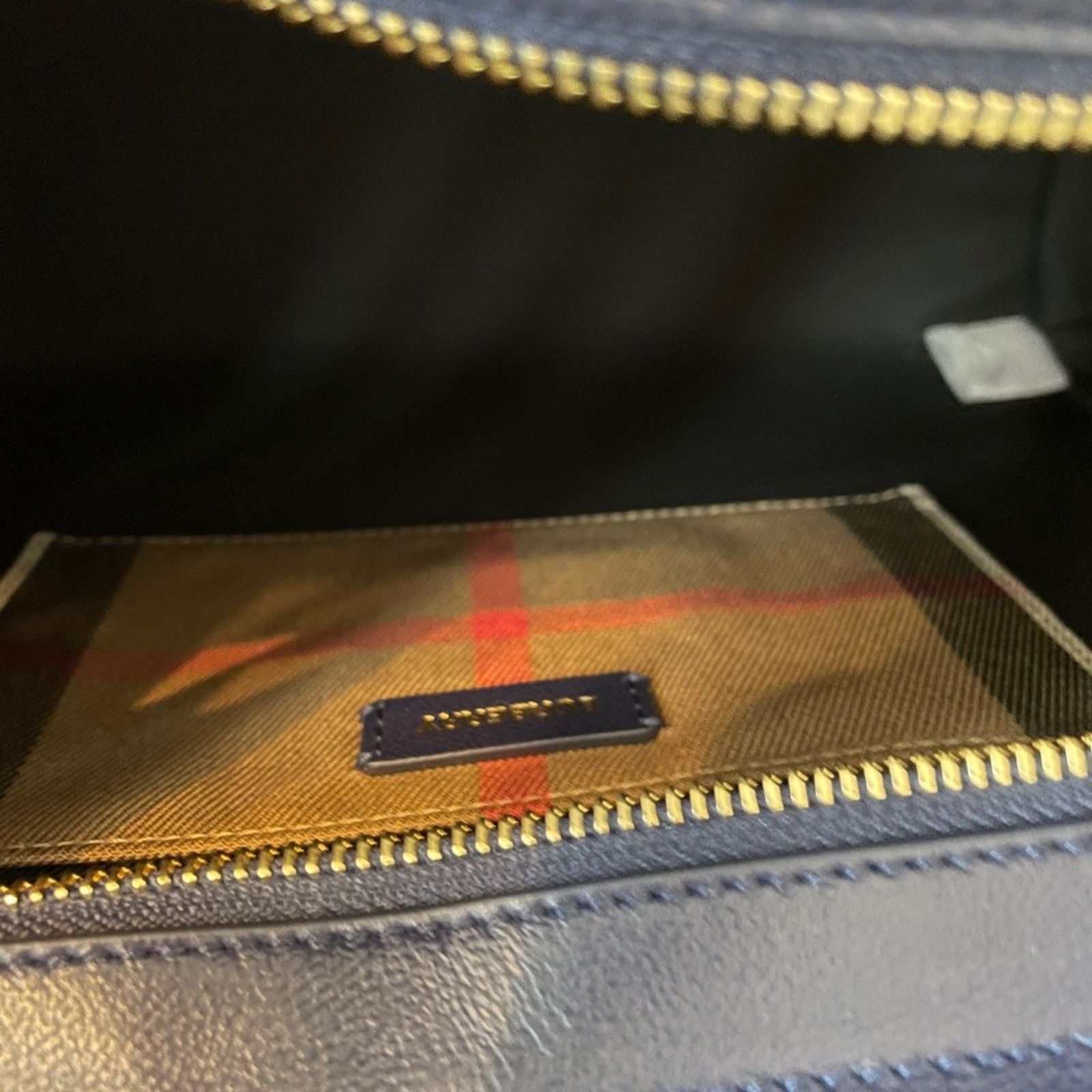 Burberry Burberry Banwell Tote navy Leather Shoulder Bag New Size ONE SIZE - 8 Thumbnail