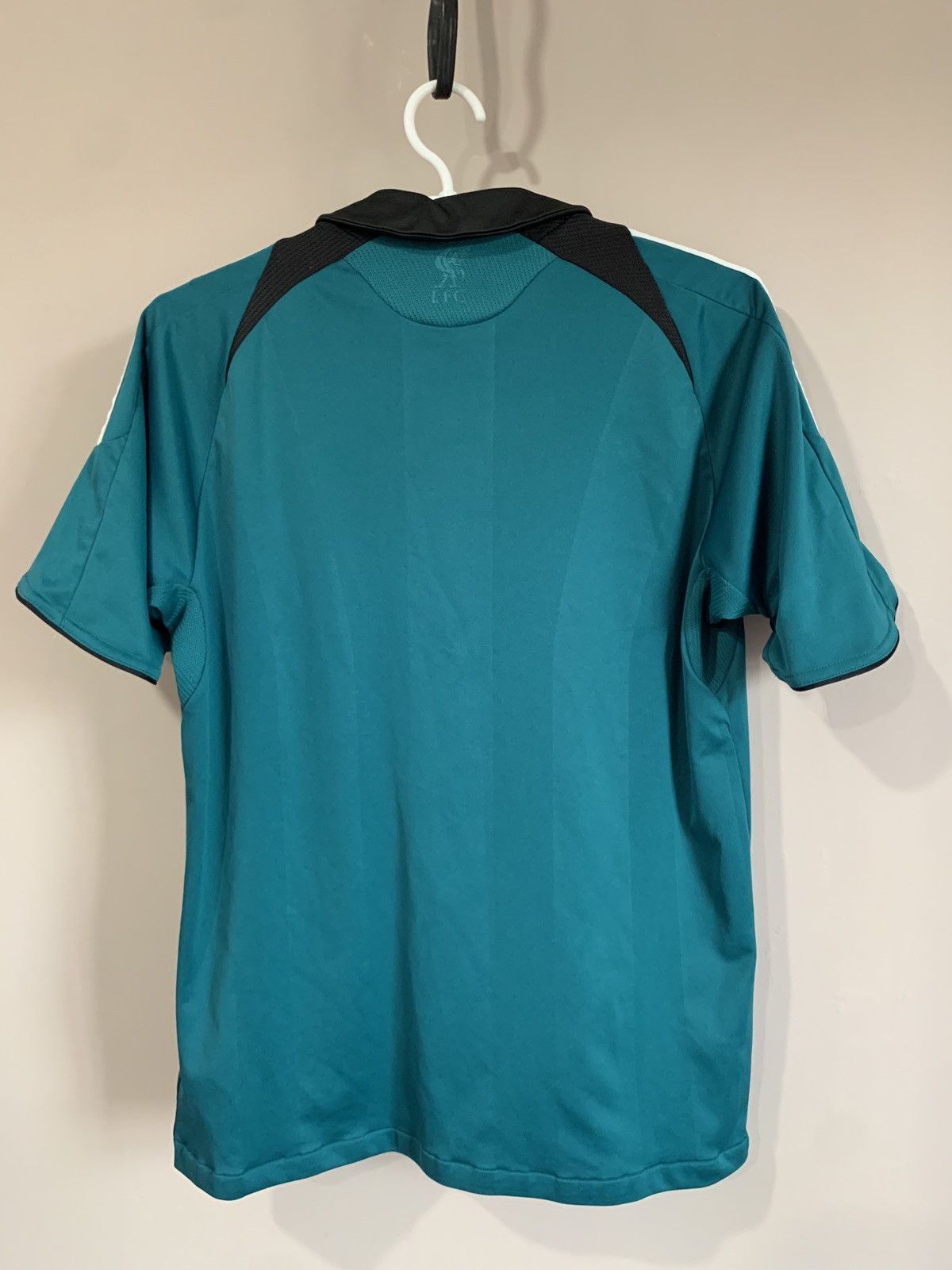 Adidas × Vintage Liverpool Away Football Shirt Adidas Soccer Jersey Size XS Size US XS / EU 42 / 0 - 2 Thumbnail