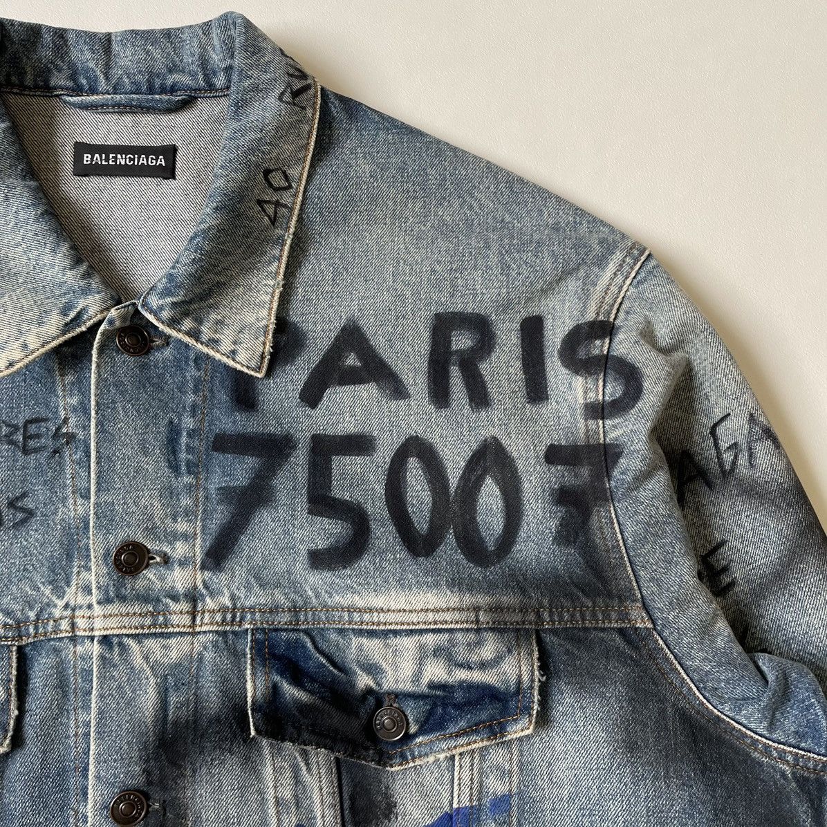Balenciaga 2018 ‘Grafitti’ Denim Jacket Size US M / EU 48-50 / 2 - 6 Thumbnail