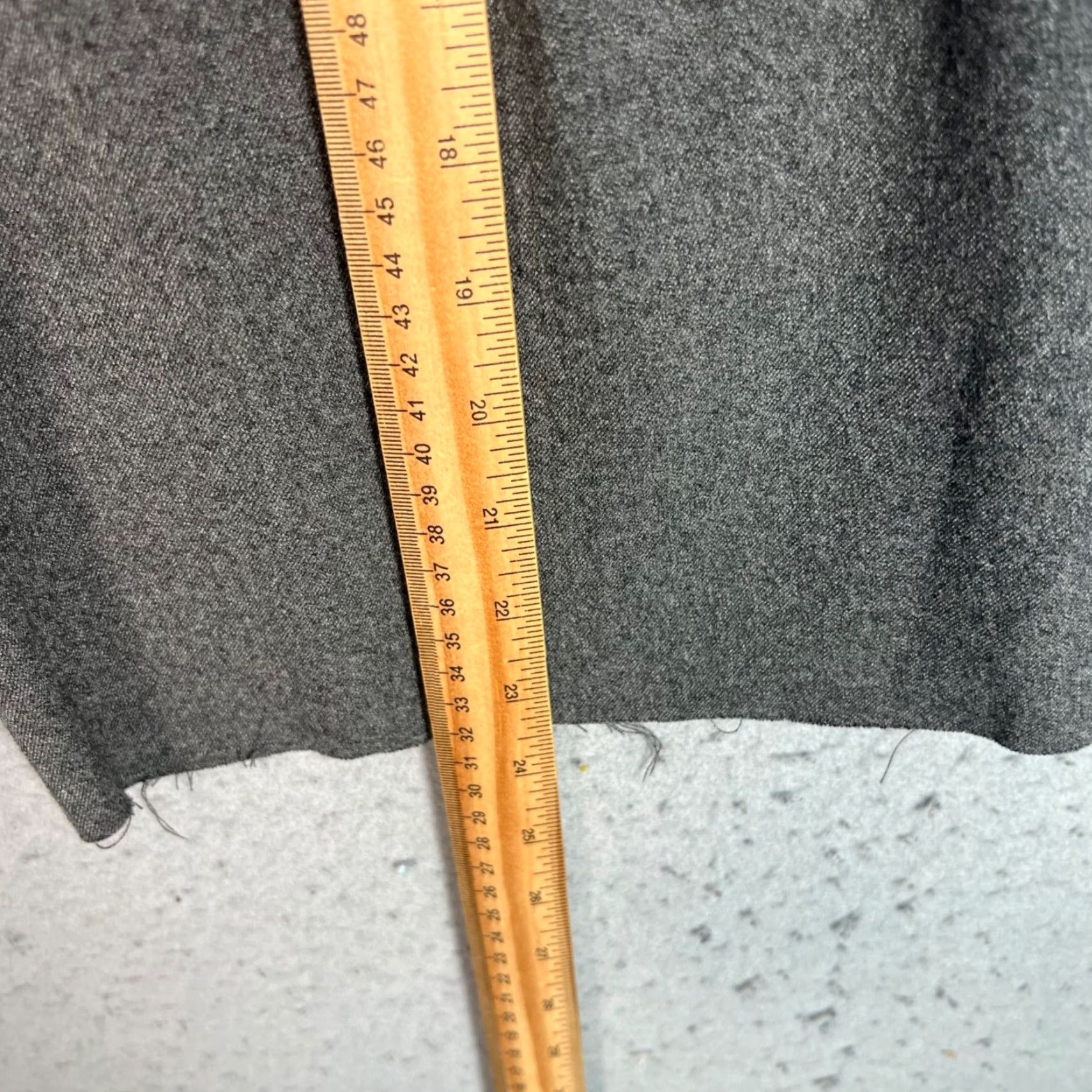 Zara VINTAGE Zara Womens Medium Gray Pleated Mid-Length Shorts Polyester Blend Shirt Womens? Size 32" / US 10 / IT 46 - 6 Thumbnail