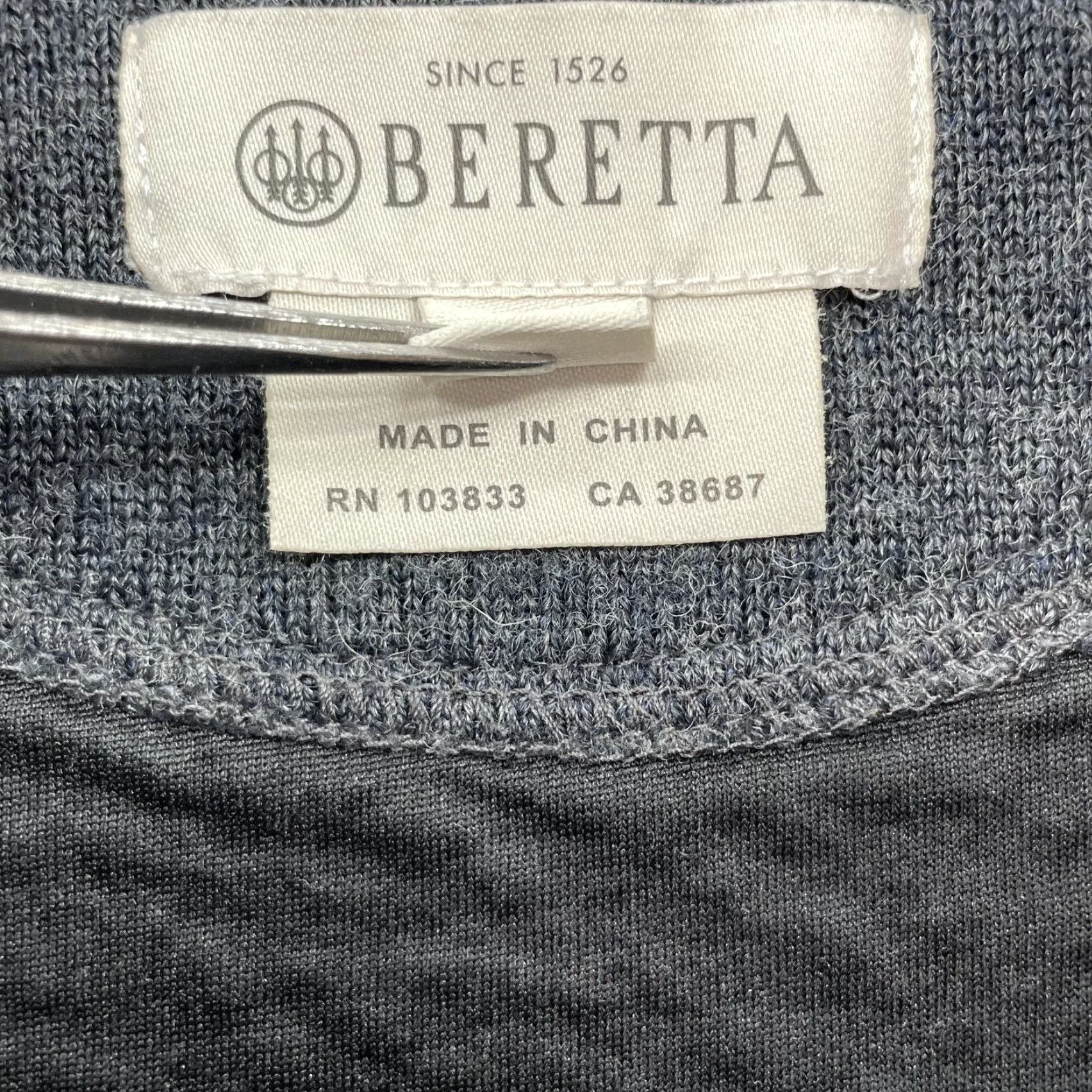 Vintage Beretta Wool Blend Sweater Men XL Shoulder Patch Outdoor Hunting Preppy Shirt (POLO) - Vintage? No Size US XL / EU 56 / 4 - 5 Thumbnail