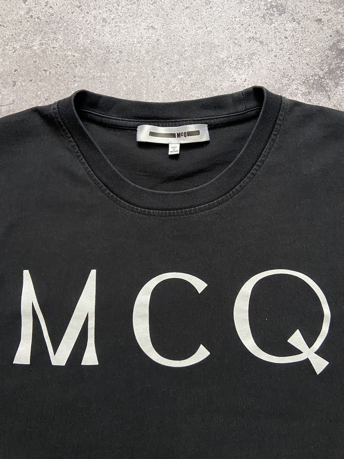 Alexander McQueen Alexander McQueen Logo Tee MCQ Size US M / EU 48-50 / 2 - 2 Thumbnail