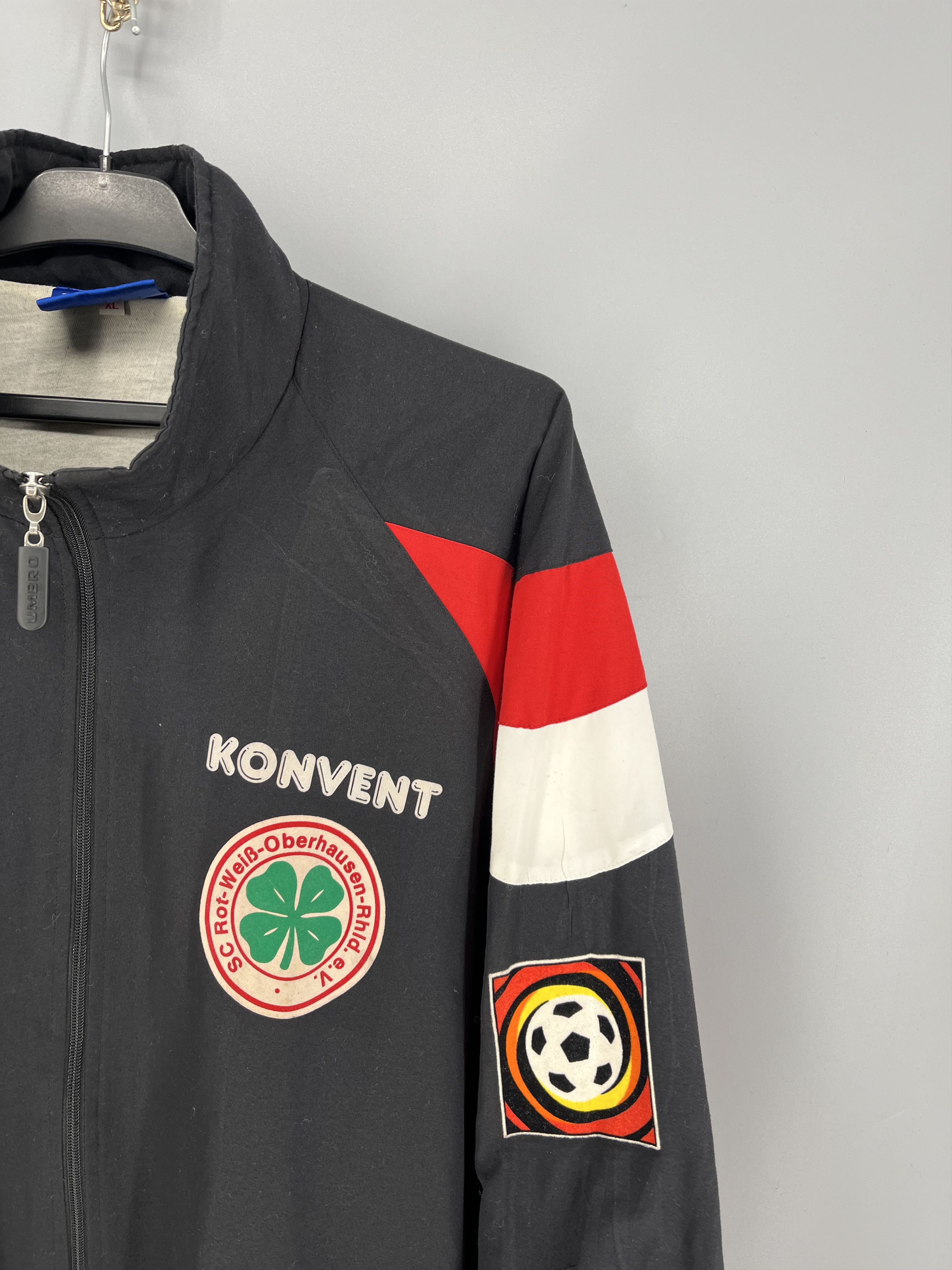 Umbro Umbro RW Oberhausen KONVENT Soccer Track Jacket Black Red XL Size US XL / EU 56 / 4 - 5 Thumbnail