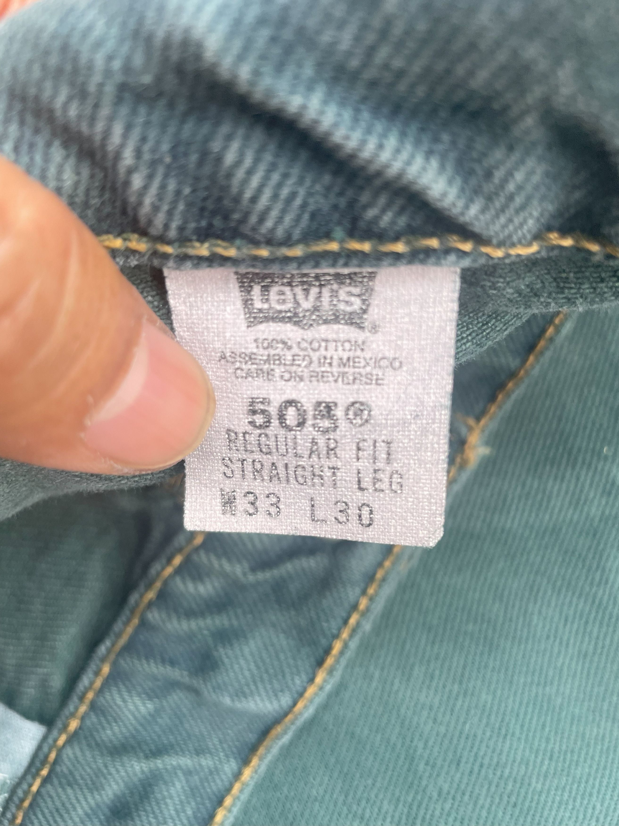 Levi's Vintage 1998 Levis 505 Single R Size US 33 - 12 Thumbnail