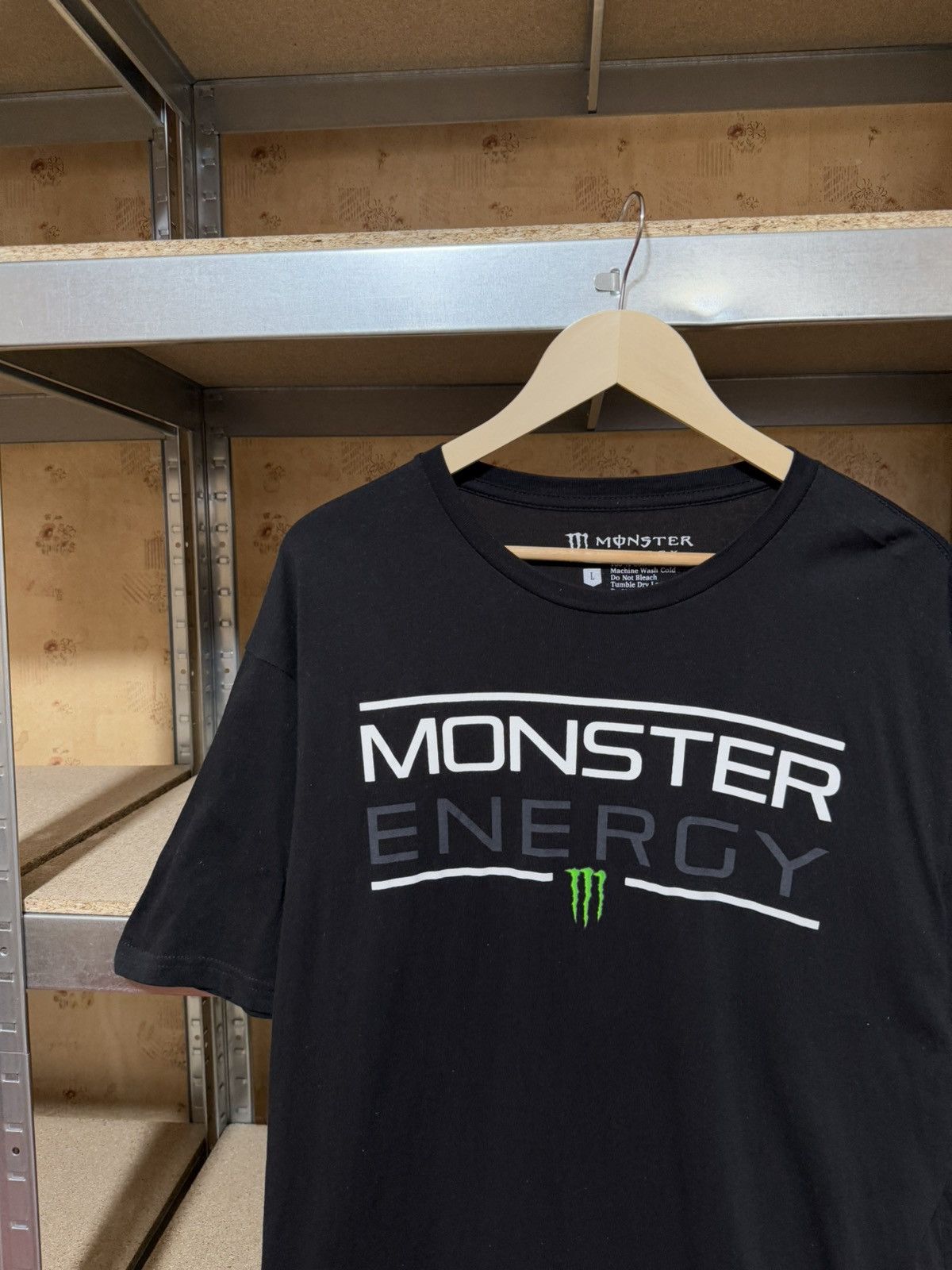 Vintage Y2K Monster Energy Big Logo Motorcycle Racing Tee Size US L / EU 52-54 / 3 - 3 Thumbnail