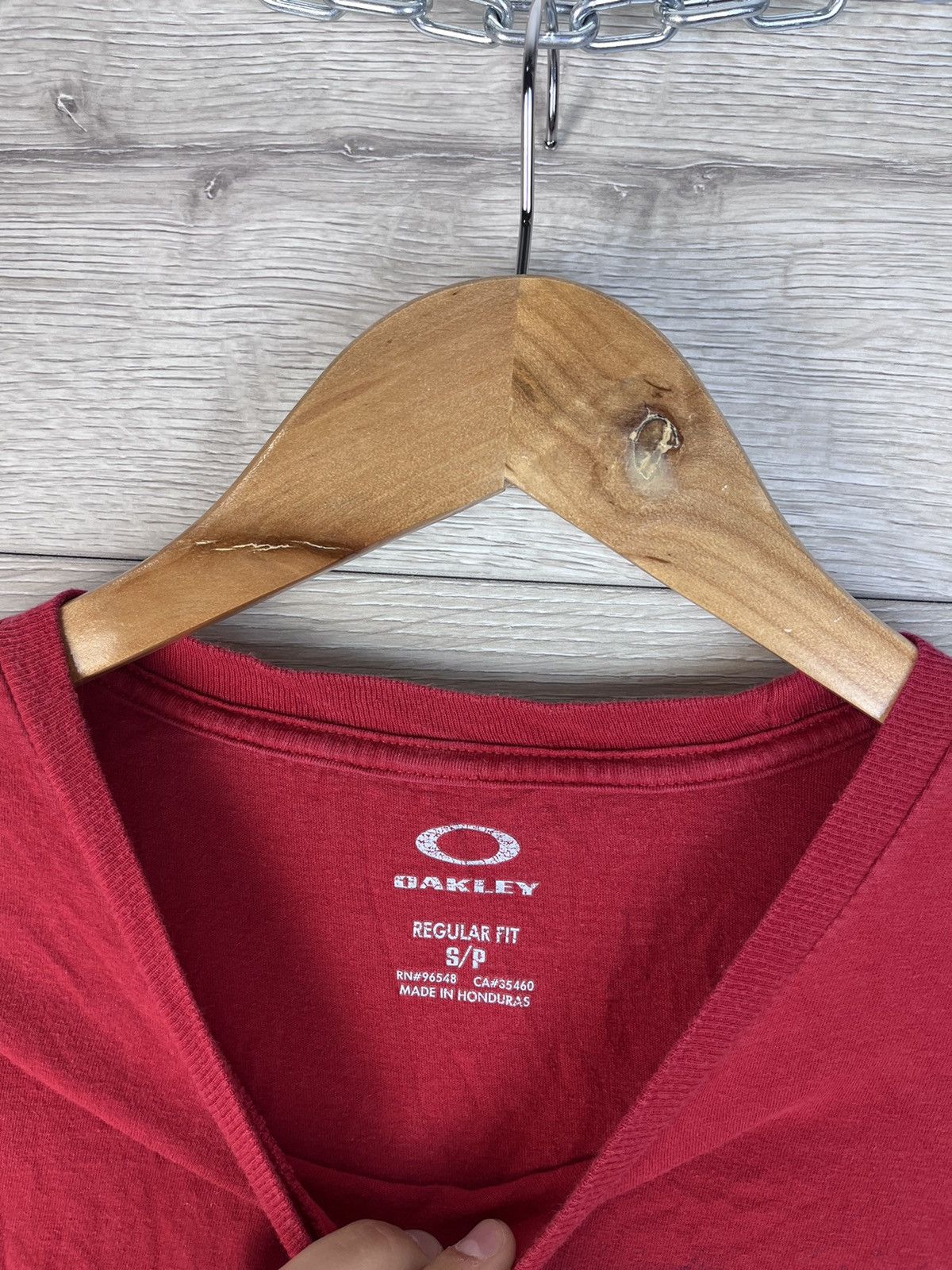Oakley Vintage t-shirt Oakley size S y2k men’s made in Honduras Ykk Size US S / EU 44-46 / 1 - 6 Thumbnail
