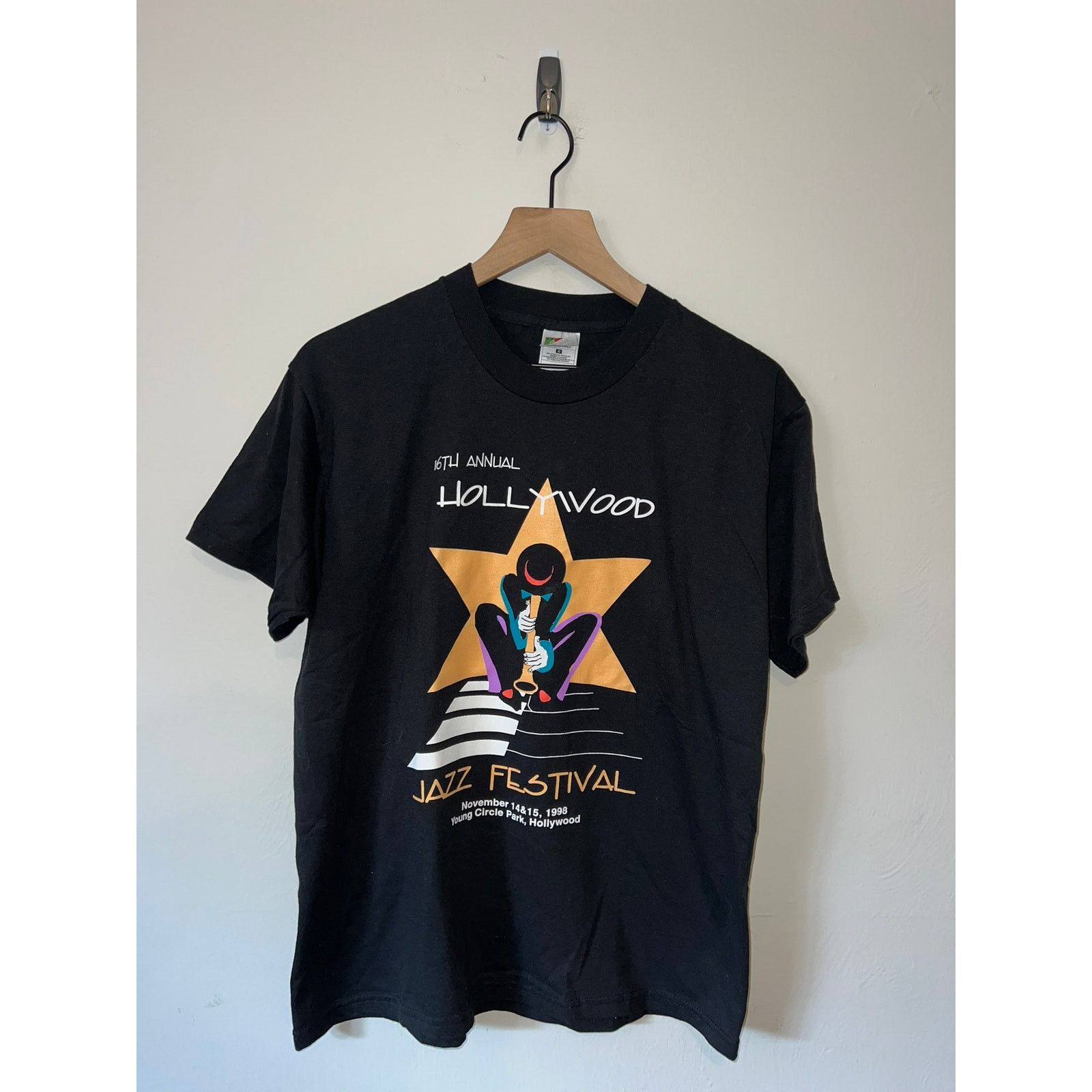 Fruit Of The Loom 1998 Hollywood Jazz Festival 16th Annual Music Shirt 90s L Size US L / EU 52-54 / 3 - 1 Thumbnail