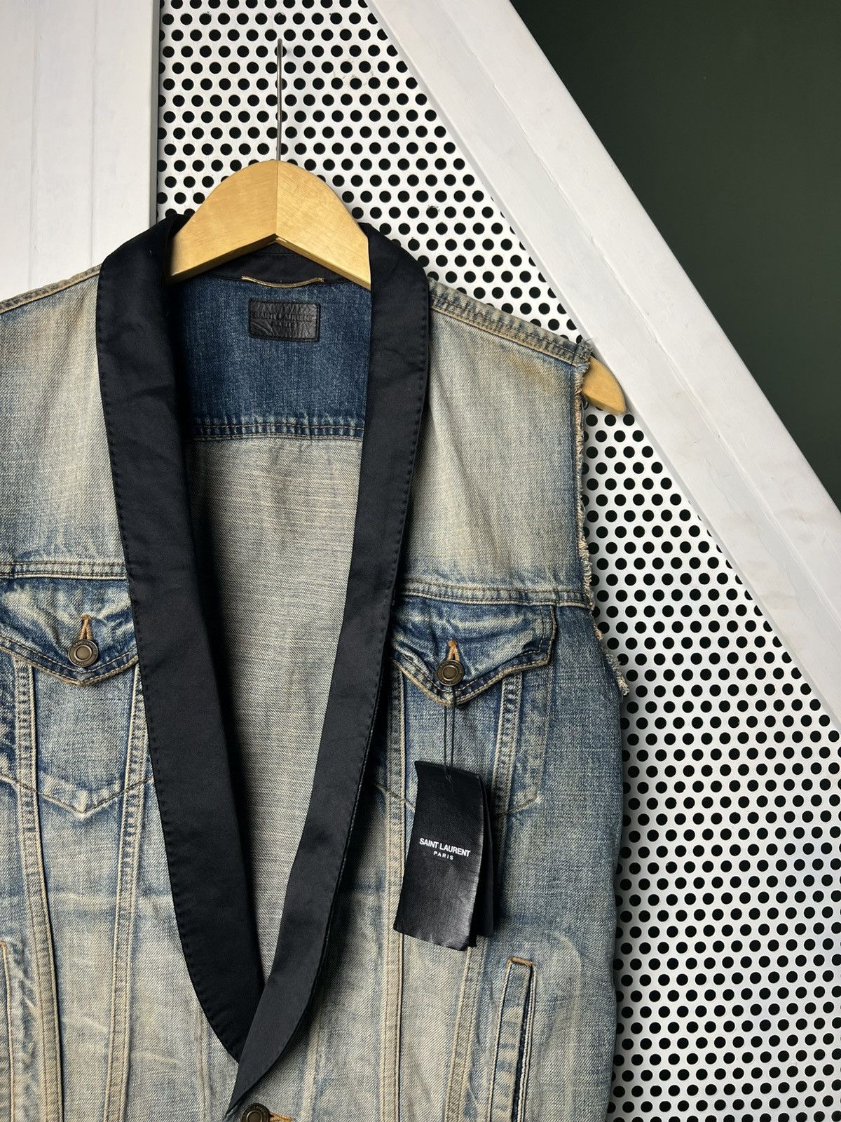 Hedi Slimane × Saint Laurent Paris SS16 Saint Laurent by Hedi Slimane Distressed Denim Vest Size US XS / EU 42 / 0 - 3 Thumbnail