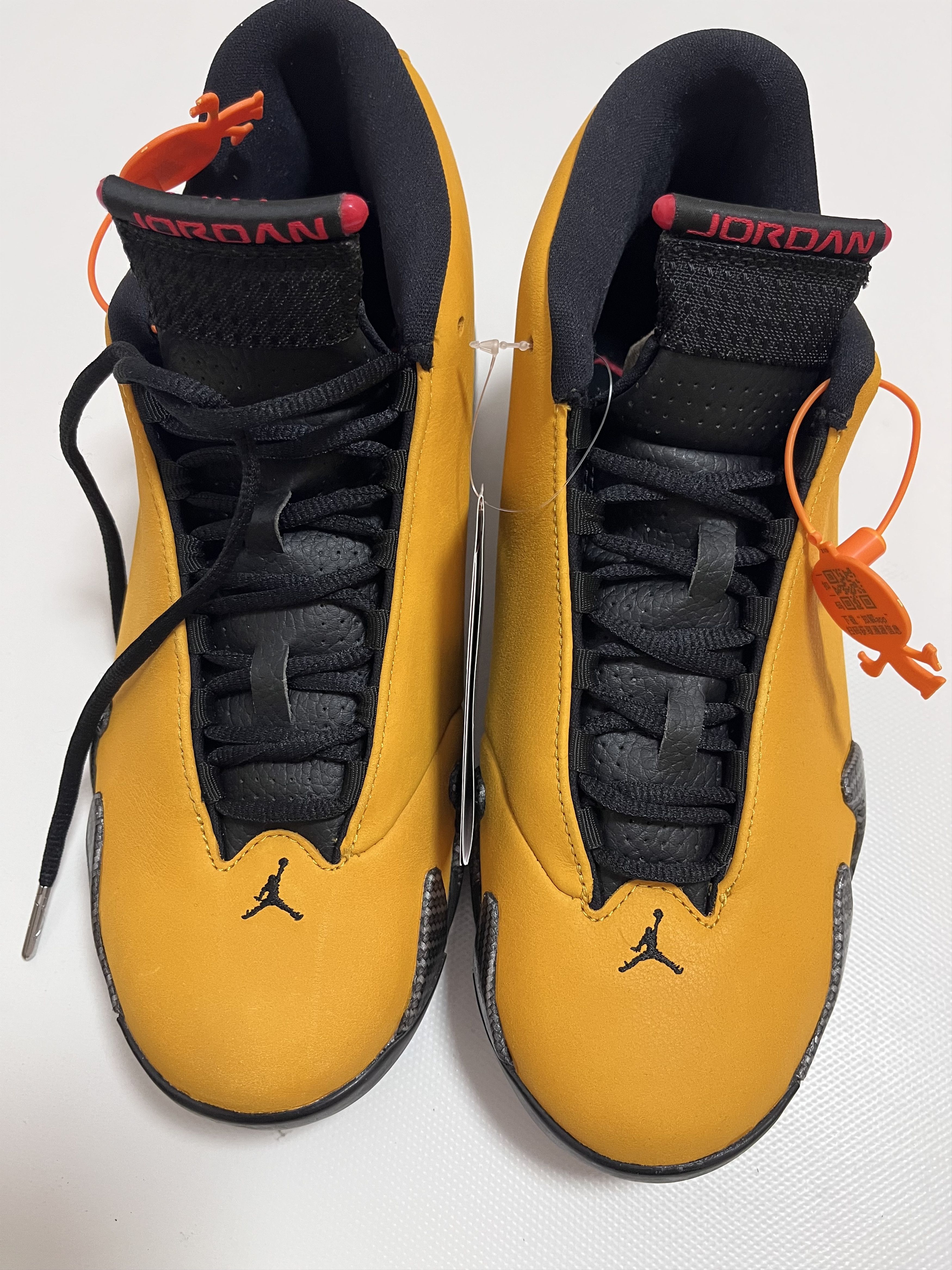 Jordan Brand Air Jordan 14 Retro Reverse Ferrari Size US 9 / EU 42 - 1 Thumbnail