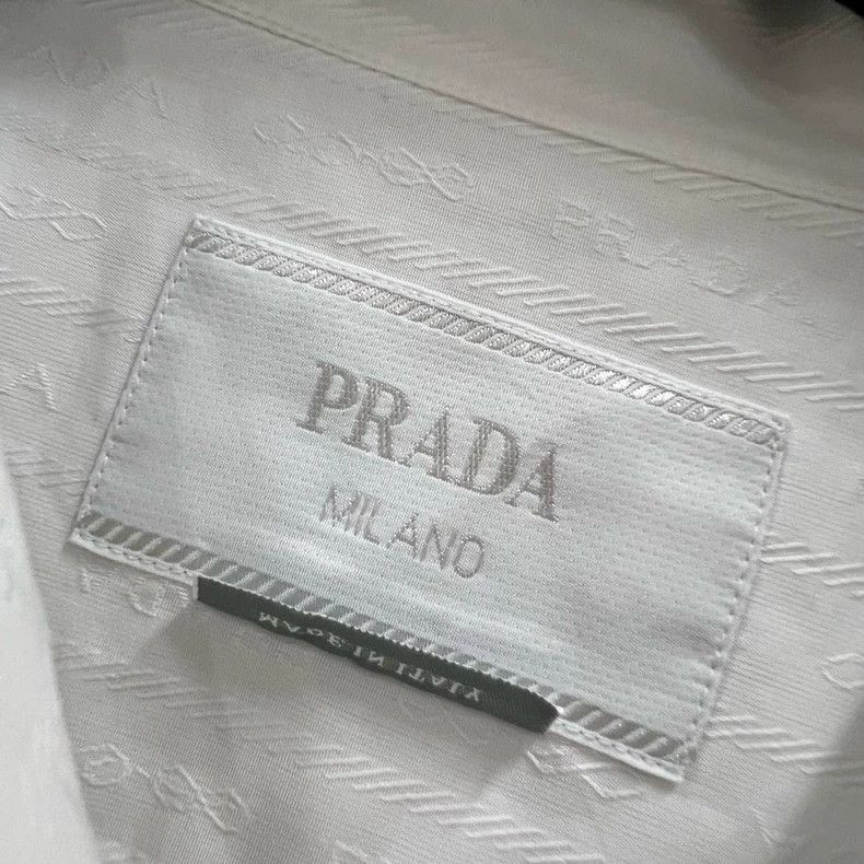 Prada Prada White dark pattern full-printed letter short-sleeved Size US L / EU 52-54 / 3 - 3 Thumbnail