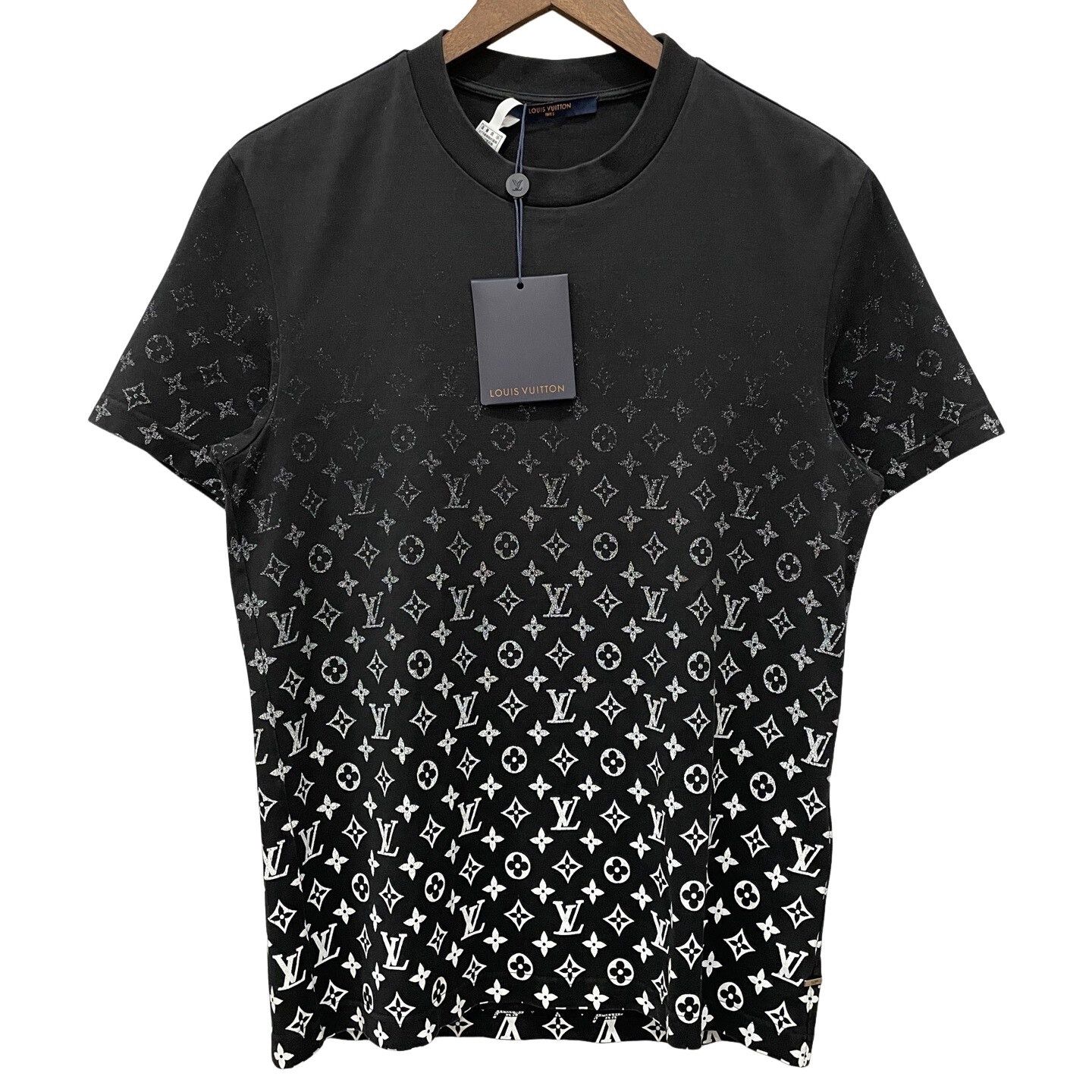 Louis Vuitton Louis Vuitton Monogram Gradient T-Shirt Size S Size US S / EU 44-46 / 1 - 1 Thumbnail