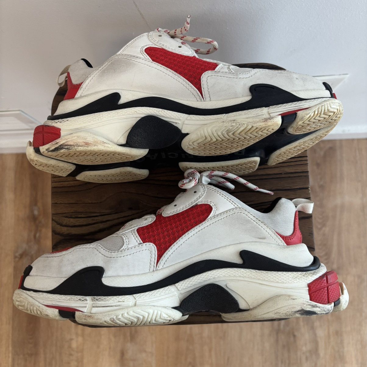 Balenciaga Balenciaga White Red Triple S Size 41 Size US 8 / EU 41 - 3 Thumbnail