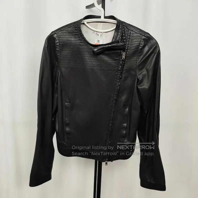 Miu Miu Miu Miu 40 Black leather short section Size L / US 10 / IT 46 - 1 Thumbnail