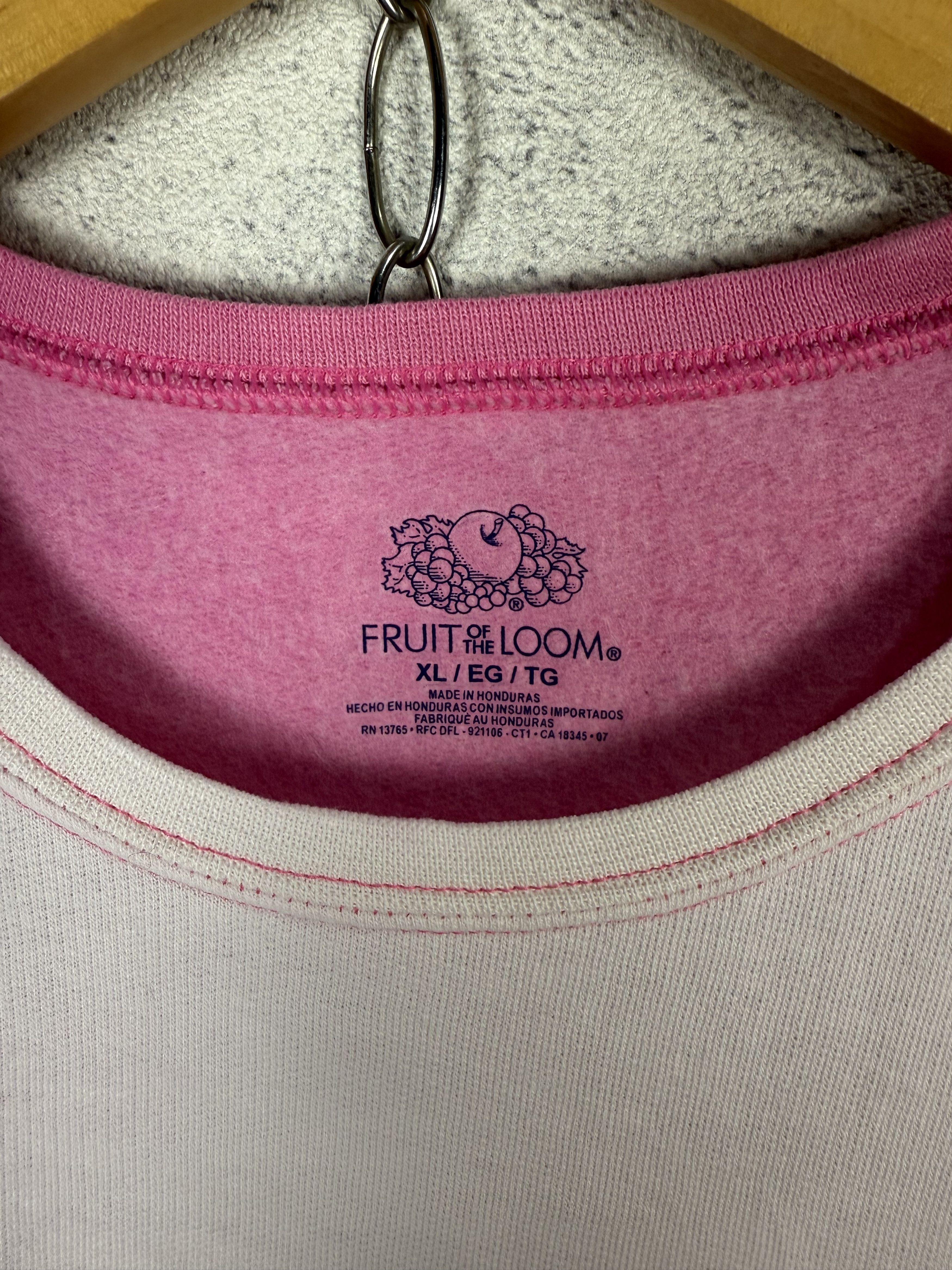 Fruit Of The Loom Fruit Of The Loom FOTL Pink Tie Dye Sweatshirt Crewneck Size US XL / EU 56 / 4 - 4 Thumbnail