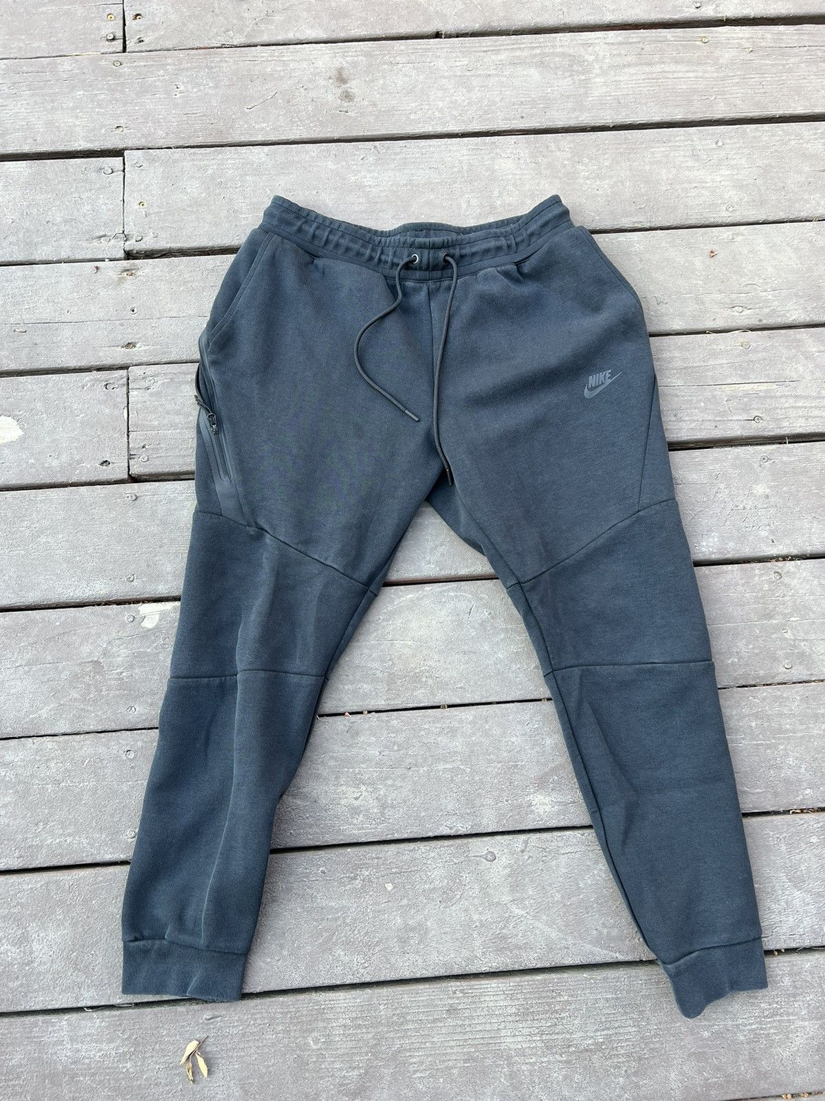 footasylum nike tech joggers