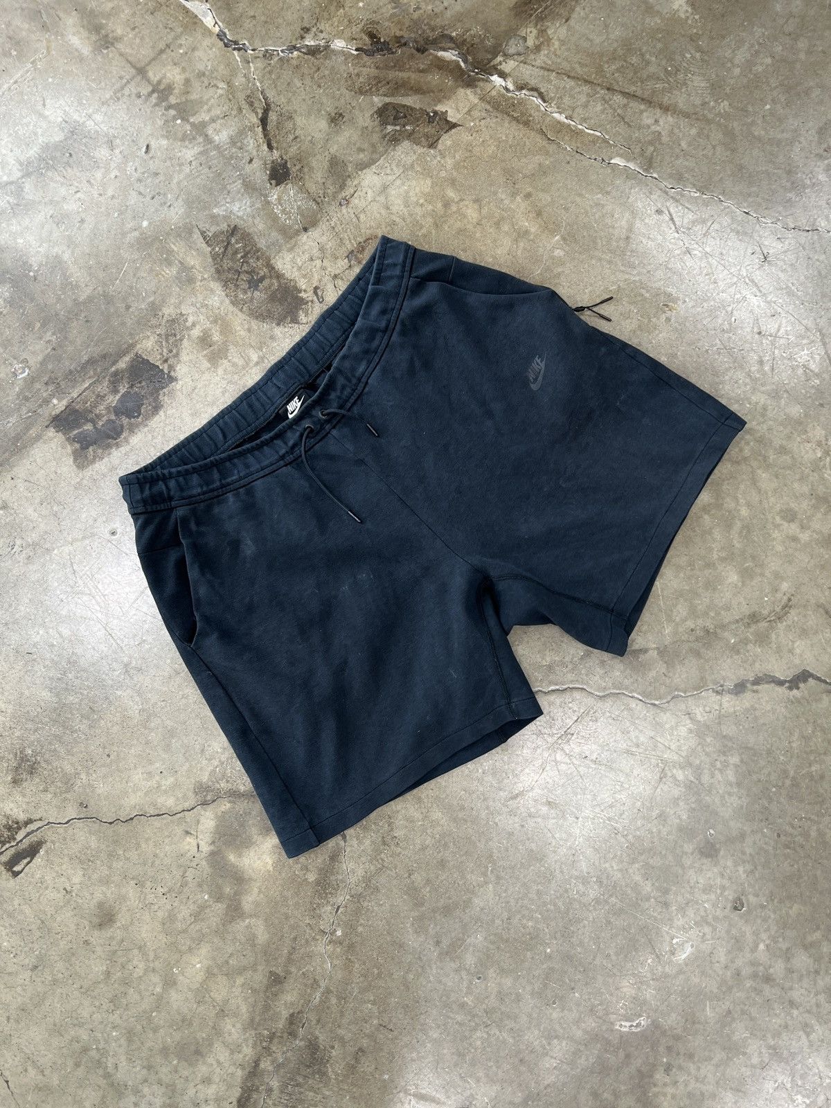 Nike Nike Drawstring sweatShorts 2XL Size US 38 / EU 54 - 1 Thumbnail