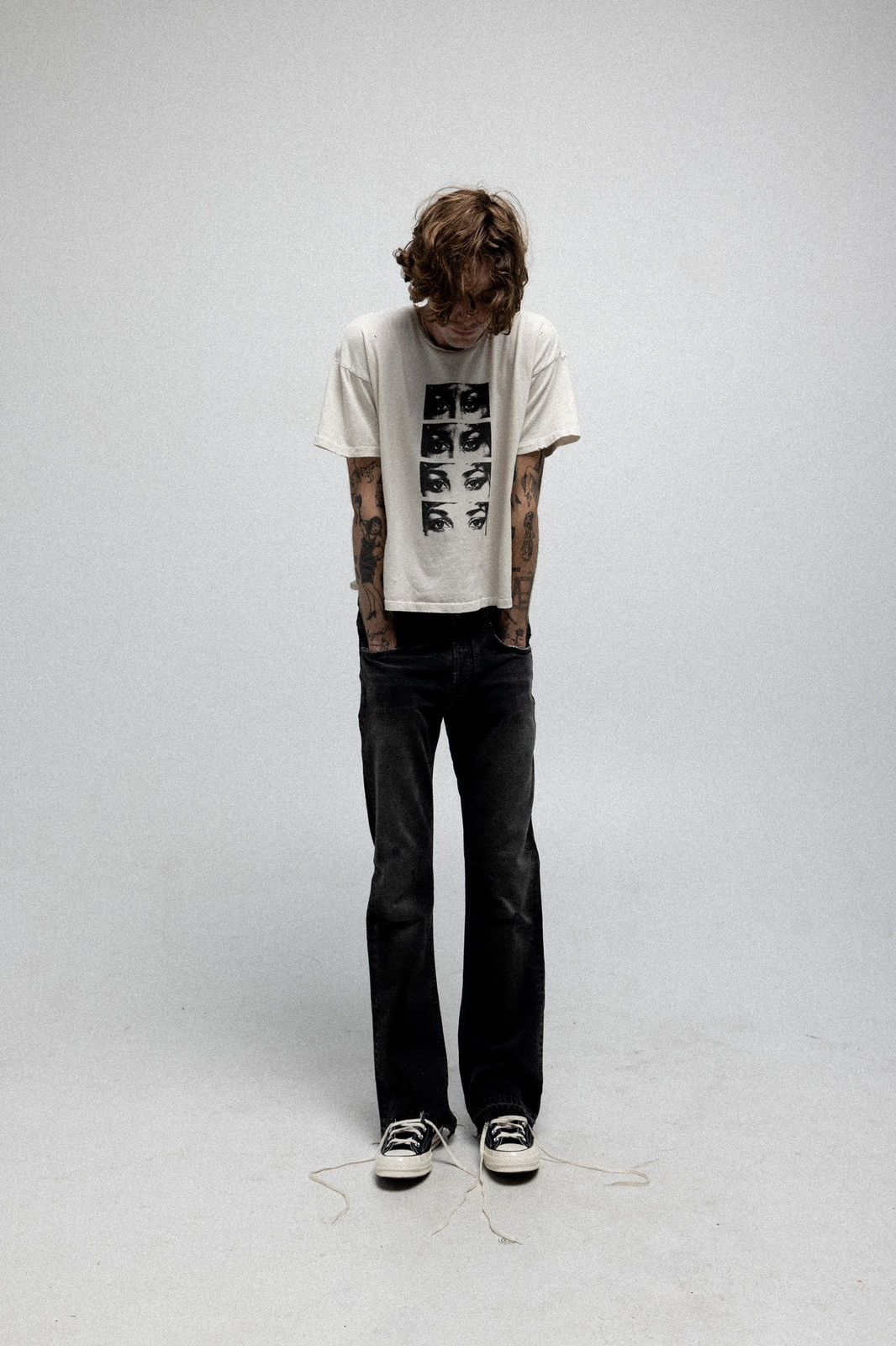 【Undermycar】Mu114 WASHED FLARE JEANS BLK Undermycar - Mud Destroyed Wide Flare Jeans | HBX - Globally