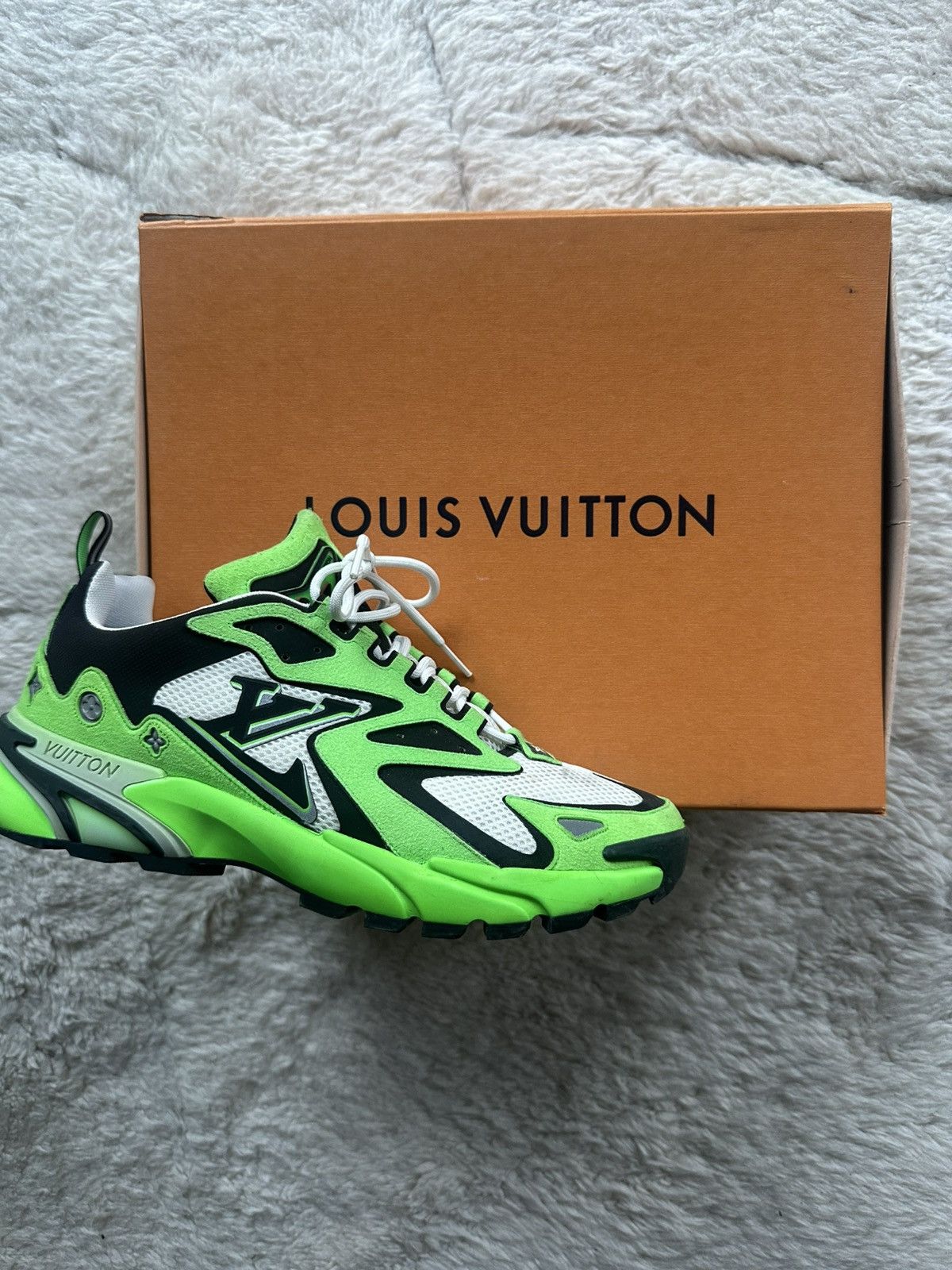 Louis Vuitton LV RUNNER TACTIC GREEN Size US 10.5 / EU 43-44 - 1 Thumbnail