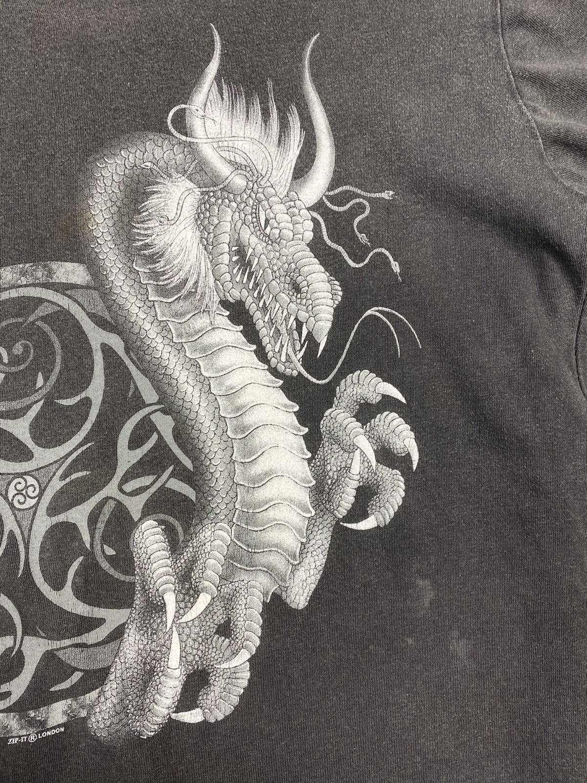 Japanese Brand × Vintage Vintage 00s Dragon Y2k Faded Japanese Affliction Style Tee Size US M / EU 48-50 / 2 - 8 Thumbnail
