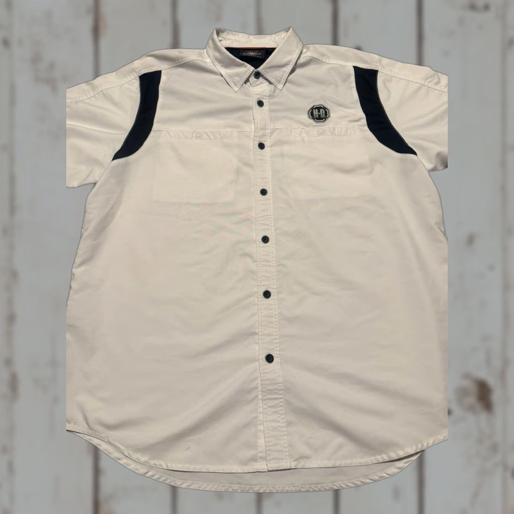 Harley Davidson VINTAGE Harley-Davidson Button Shirt 2XL Mens Casual Workwear Biker Motorcycle Grunge Y2K Ivory Solid Short Sleeve Embroidered Pockets Size US XXL / EU 58 / 5 - 1 Thumbnail