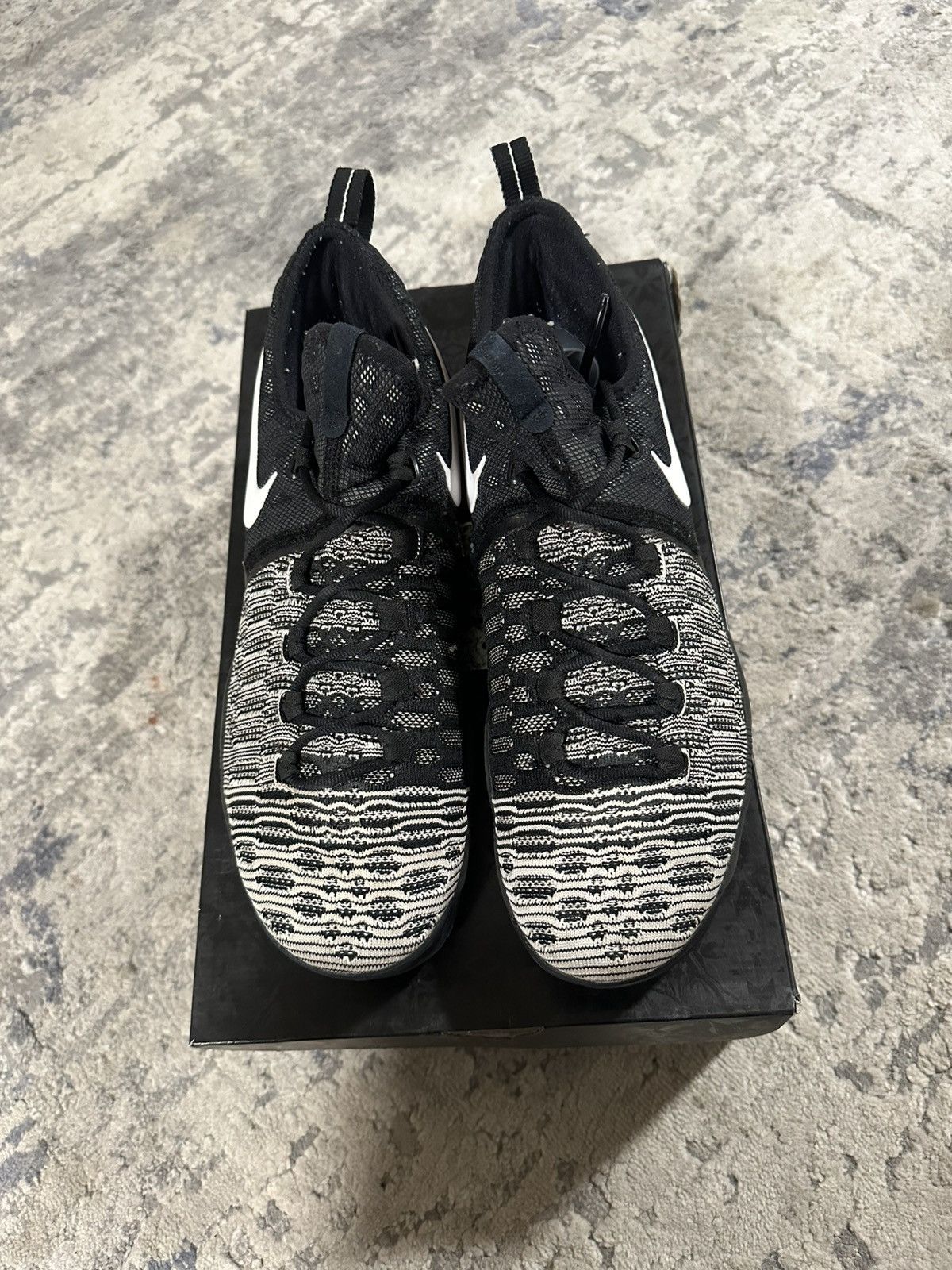 Nike KD 9 Size US 11.5 / EU 44-45 - 1 Thumbnail