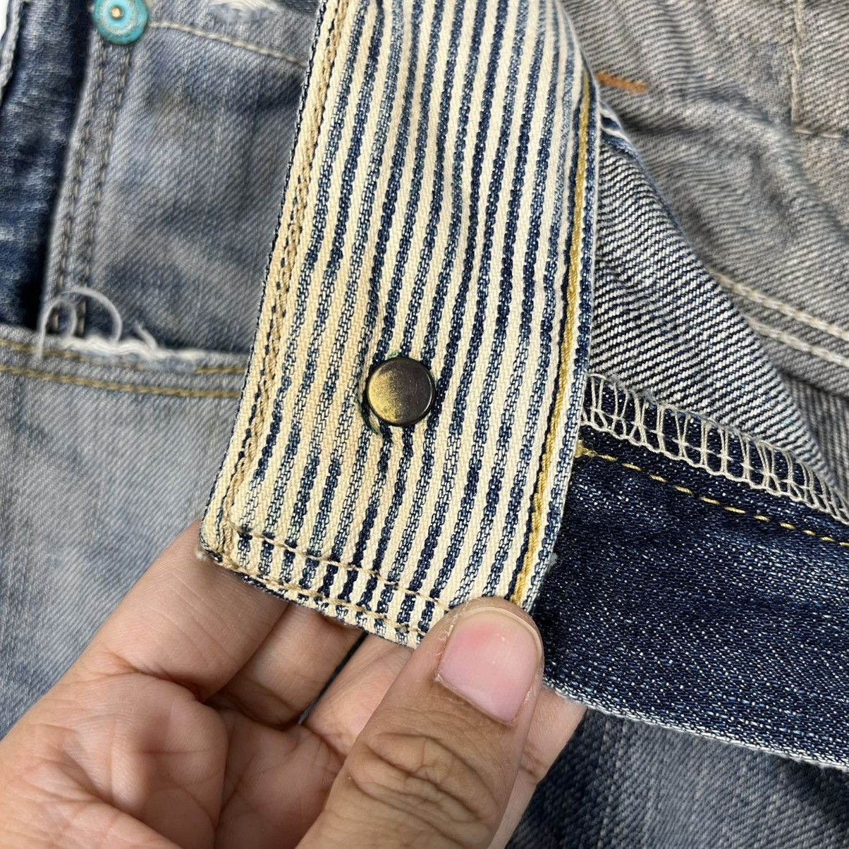 Levi's Vintage Levis Buckle Belt Distressed Denim Jeans Size US 30 / EU 46 - 18 Thumbnail