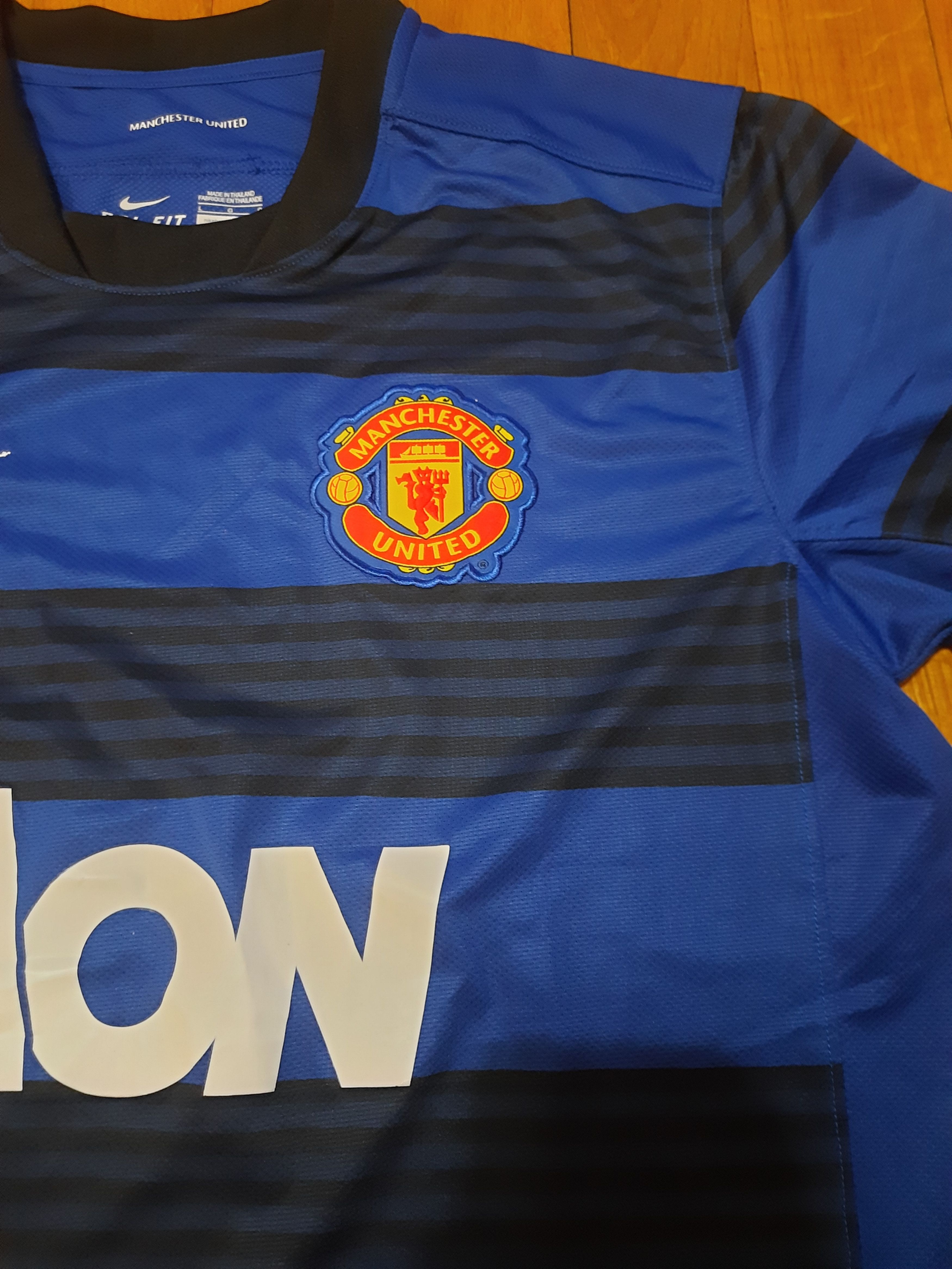 Other Manchester United Y2k 2006 Football Soccer Jersey Size US L / EU 52-54 / 3 - 3 Thumbnail