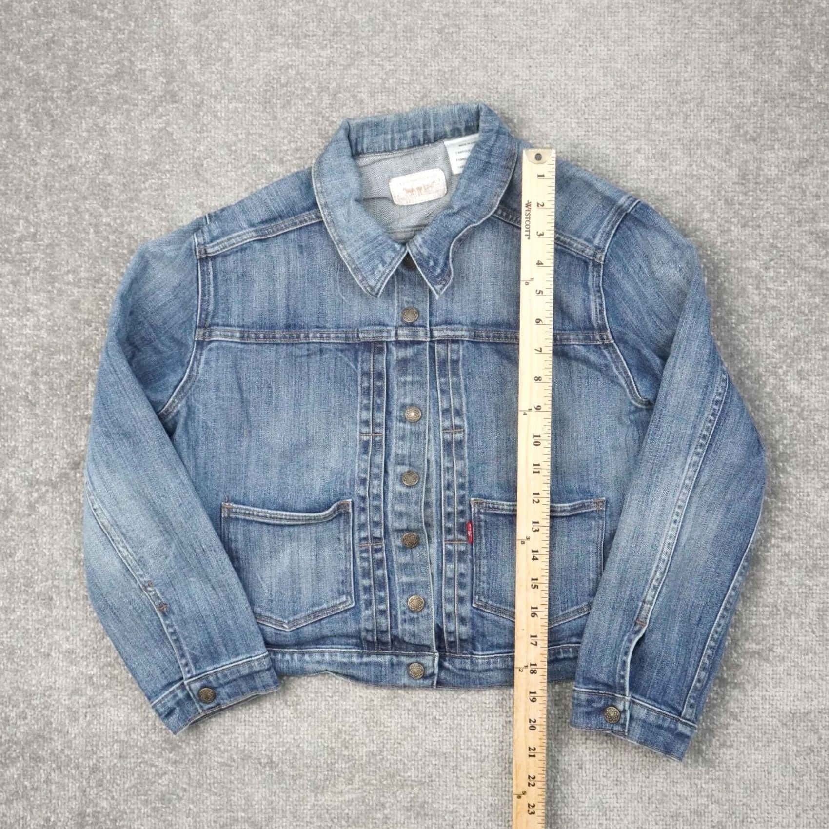 Levi's Levi's Butterfly Womens Large Blue Medium Wash Long Sleeve Denim Snap Jacket Size L / US 10 / IT 46 - 3 Thumbnail