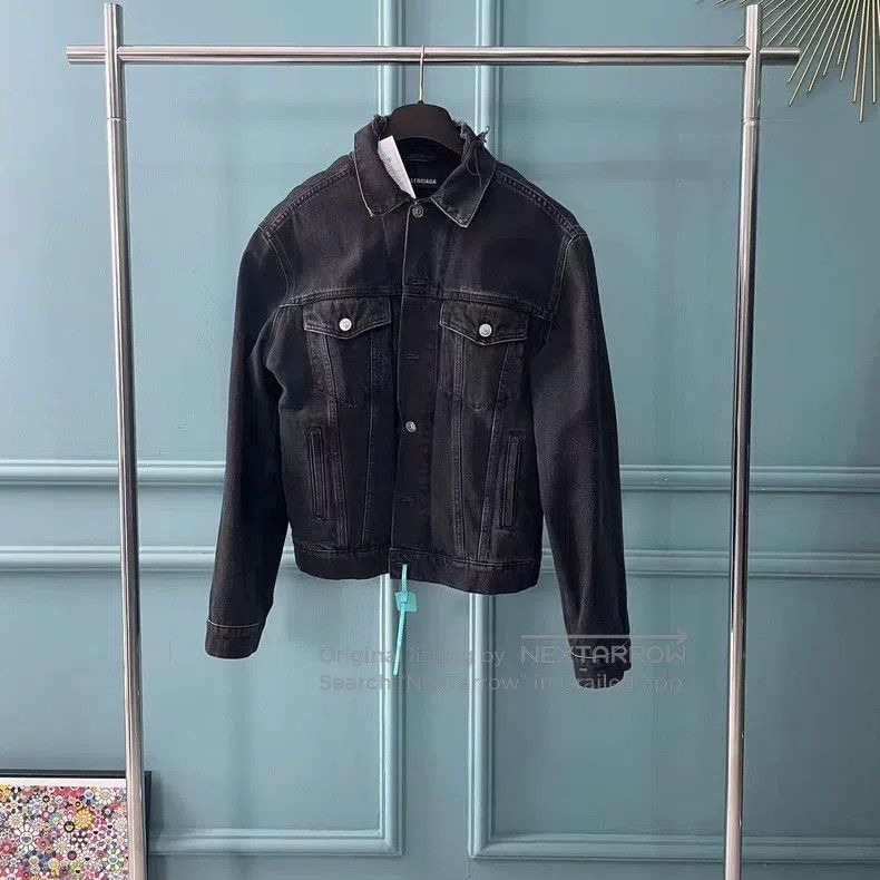 Balenciaga Balenciaga Black destroyed Coke denim jacket coat Size US S / EU 44-46 / 1 - 1 Thumbnail