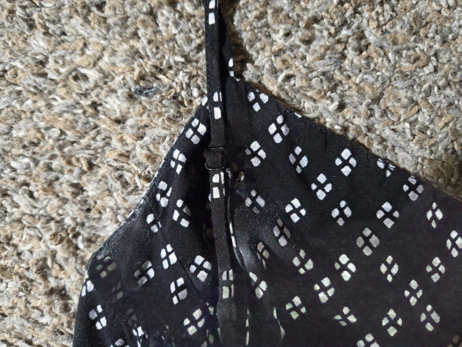 Old Navy Old Navy Black/White Flared Skirt Sundress. Side Zipper Sz M Size M / US 6-8 / IT 42-44 - 11 Thumbnail