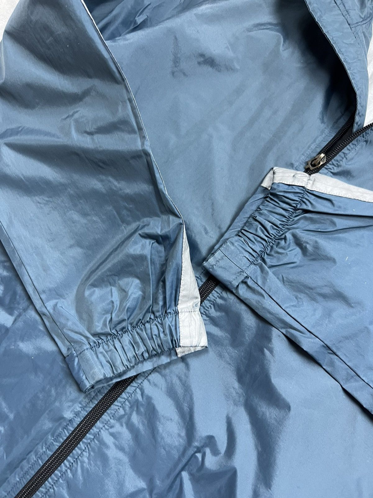 Nike 90s Nike Swoosh Vintage Y2K Oversized Nylon Jacket Size US M / EU 48-50 / 2 - 6 Thumbnail
