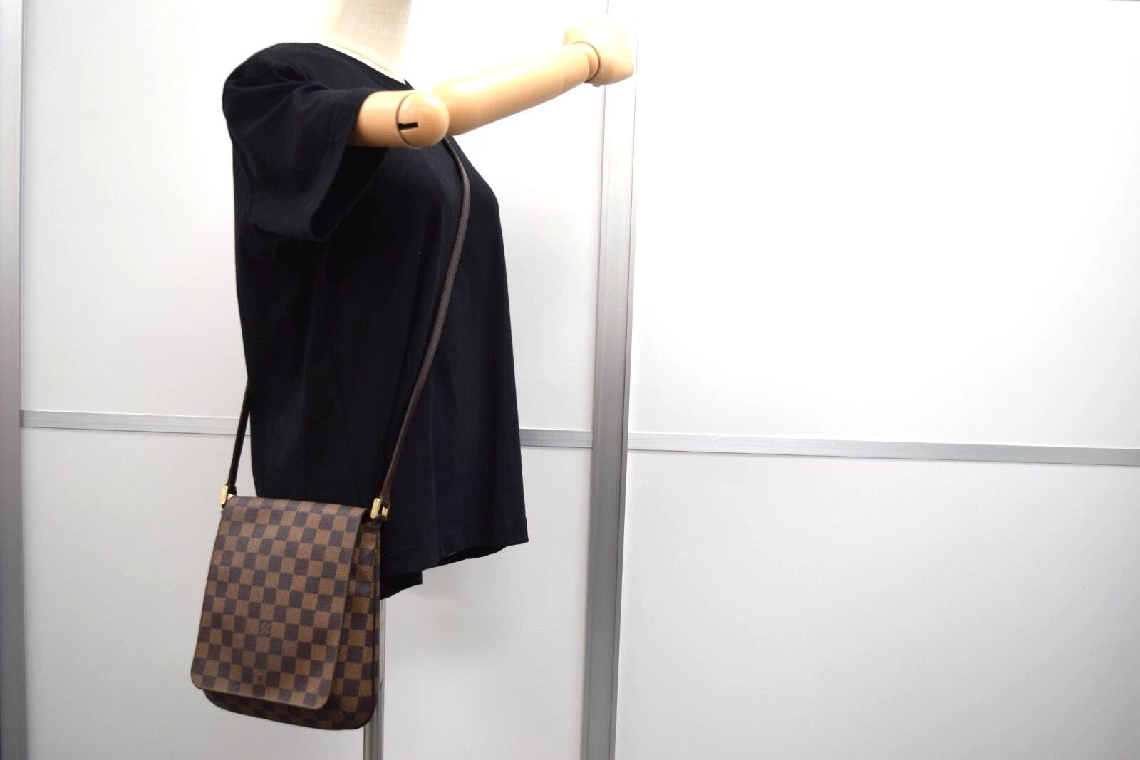 Louis Vuitton Louis Vuitton Musette Salsa Long CrossbodyBag Damier N51300 Size ONE SIZE - 3 Thumbnail