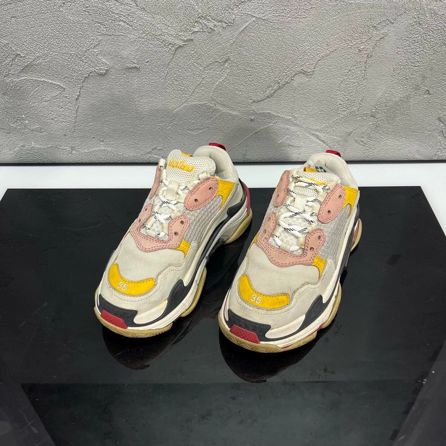 Balenciaga Balenciaga Triple S Wmns 35 95 New Size US 5 / IT 35 - 1 Thumbnail