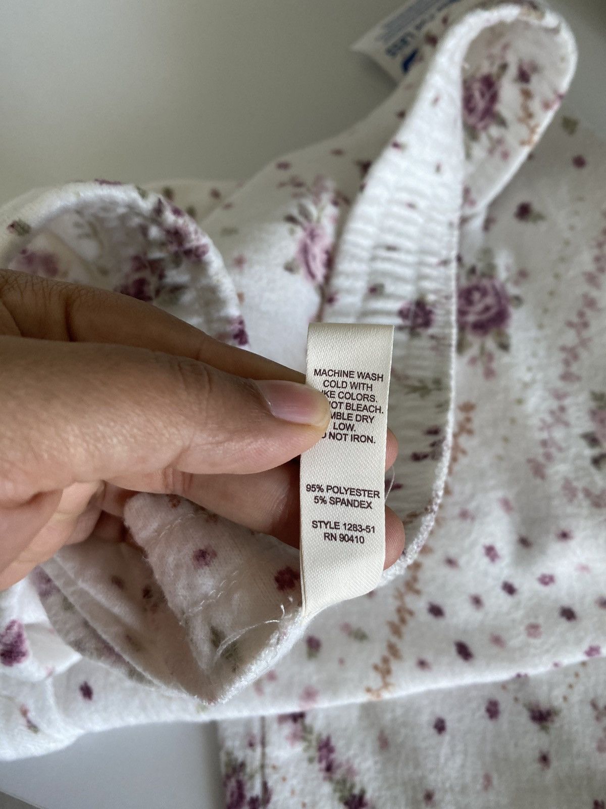 Laura Ashley Laura Ashley Women 2PC Pajamas Set Floral Size XL NWT Size ONE SIZE - 15 Thumbnail