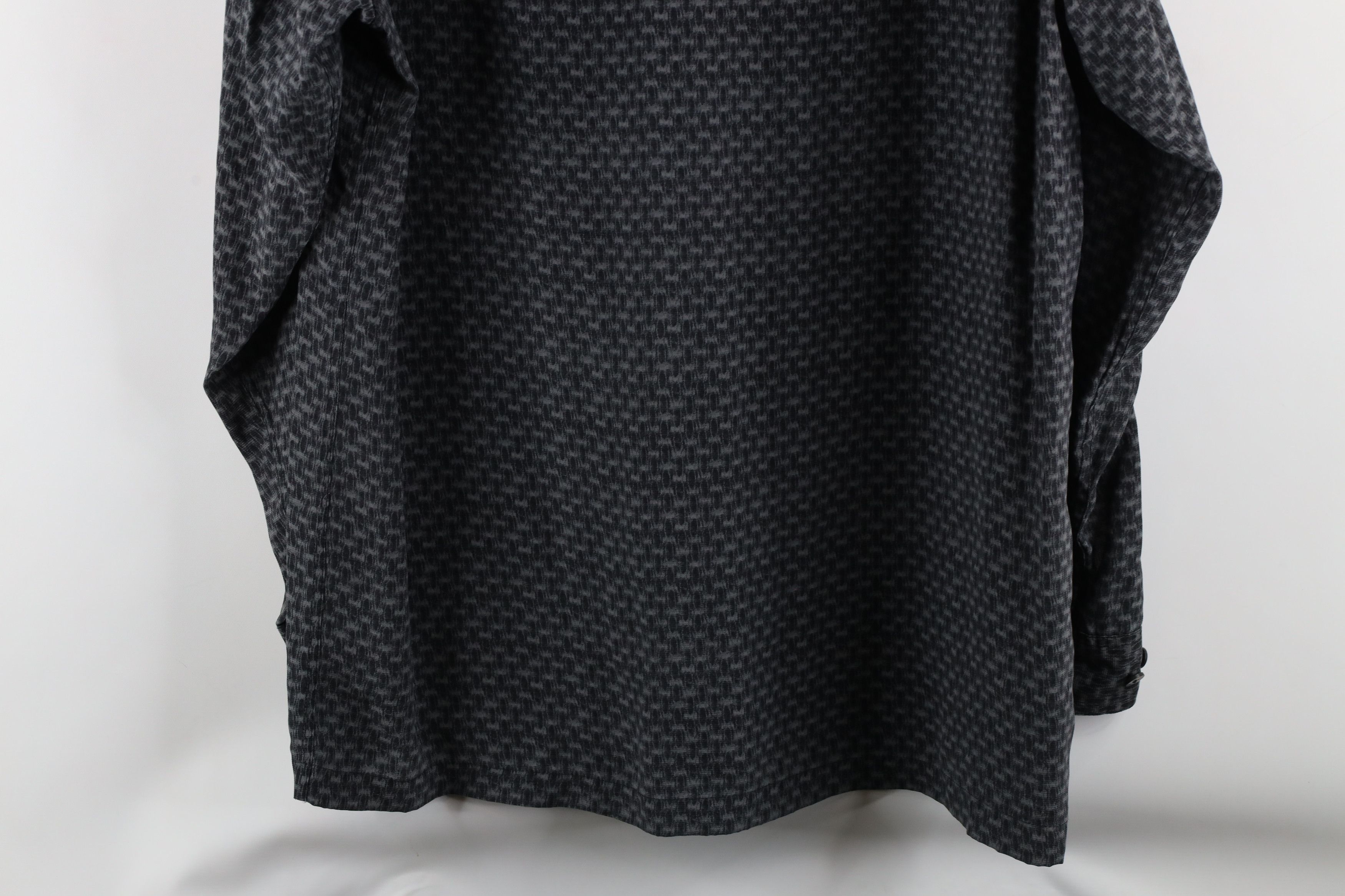 Vintage Vintage 90s Streetwear Silk Long Sleeve Button Shirt Gray Size US M / EU 48-50 / 2 - 8 Thumbnail