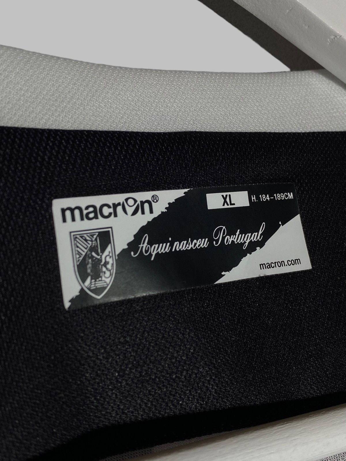 Other Macron Vitoria Guimarães 2016/17 Special Edition Jersey Size US XL / EU 56 / 4 - 13 Thumbnail