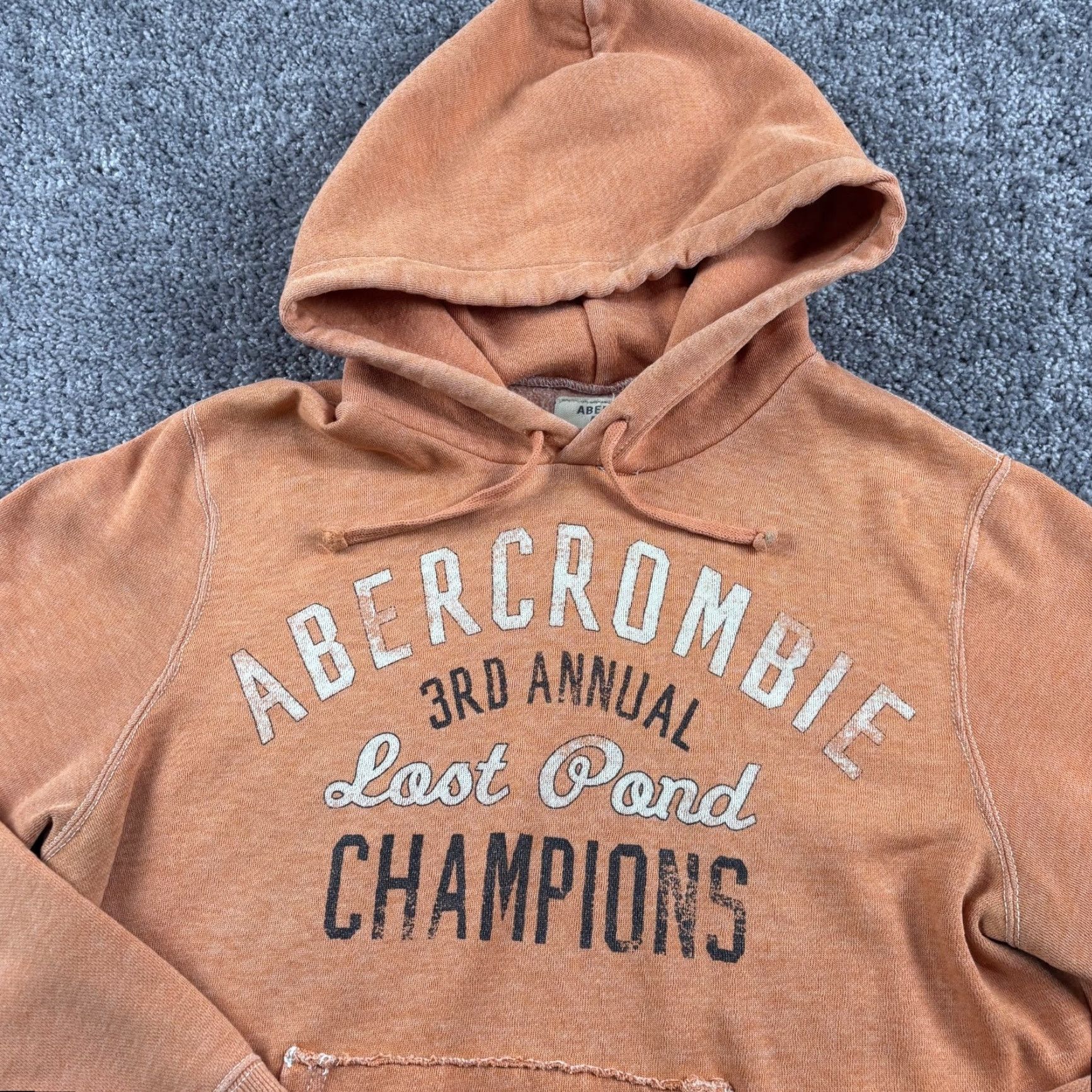 Abercrombie & Fitch VINTAGE Abercrombie & Fitch Hoodie Womens S Orange Graphic Print 90s Logo Embroidered Pockets Size S / US 4 / IT 40 - 2 Thumbnail