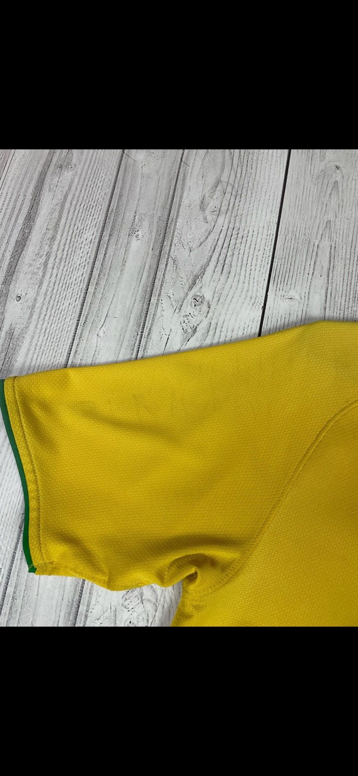 Nike Vintage nike Celtic soccer jersey size XL yellow rare Size US XL / EU 56 / 4 - 3 Thumbnail